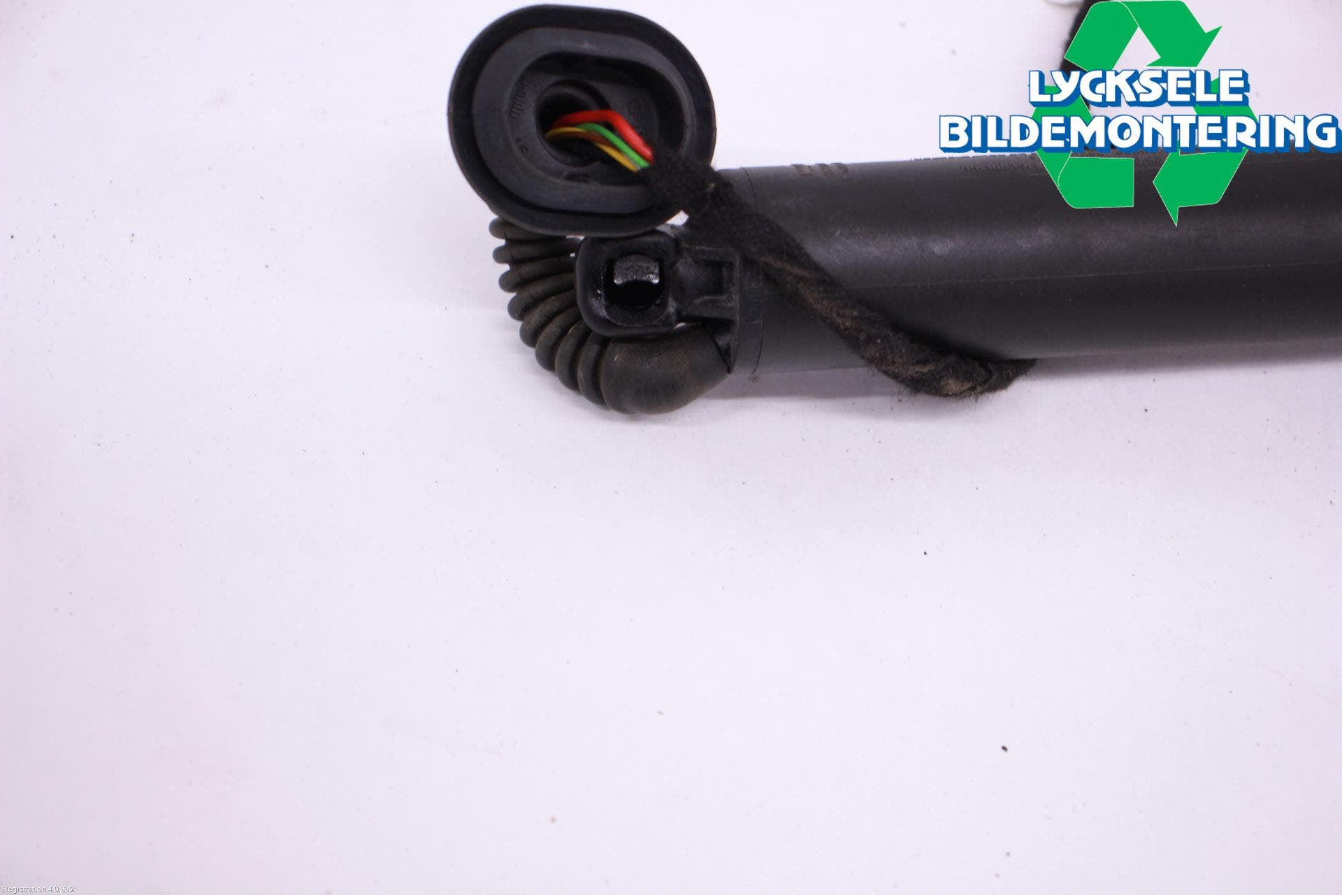 Mercedes-Benz MB EQB (X243) 22- Bakluckeöppnare Automatisk