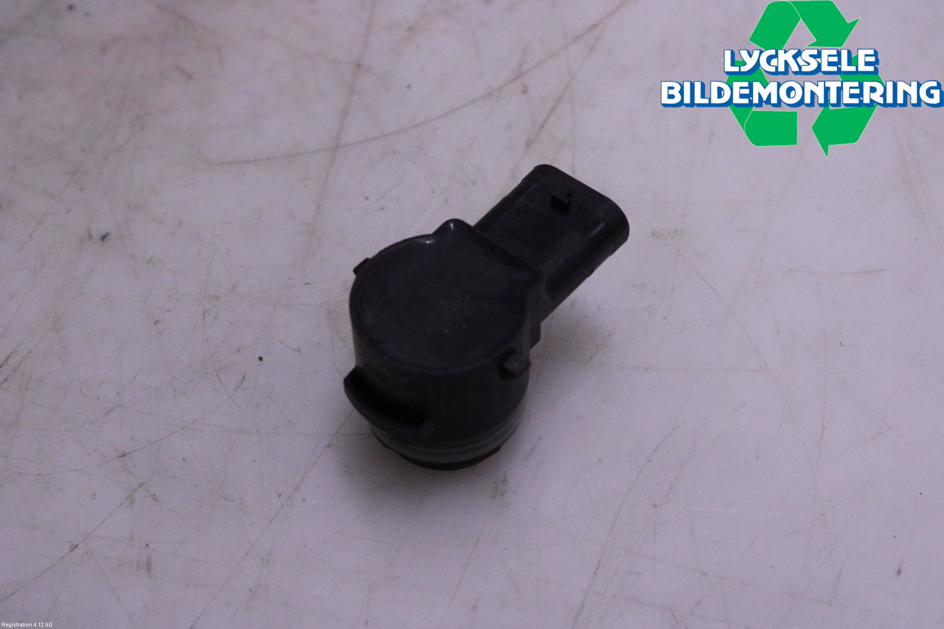 Audi A4/S4 B9 20- Parkeringshjälp Backsensor