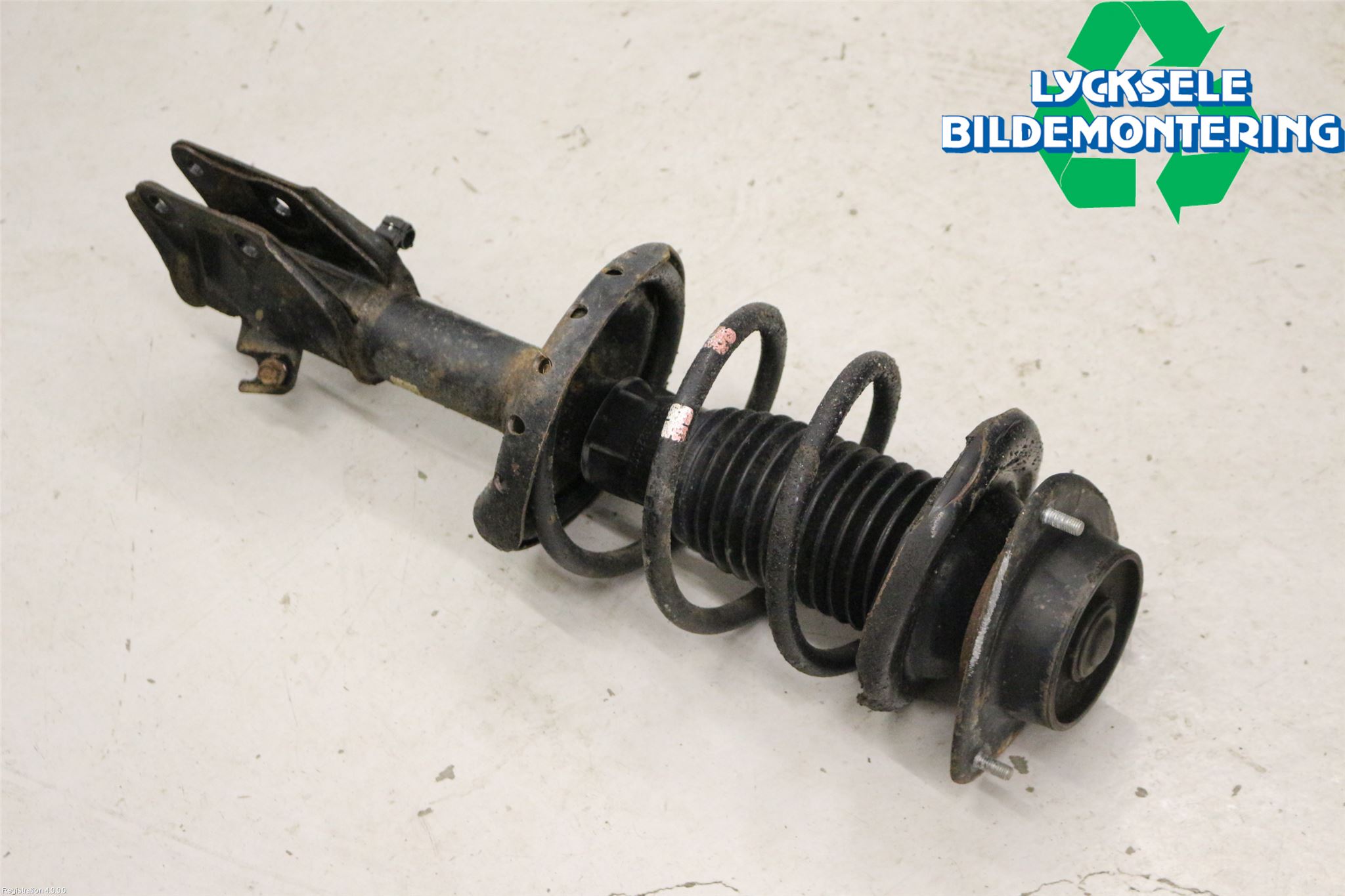 Subaru XV 12-17 Fjäderben Fram Vänster