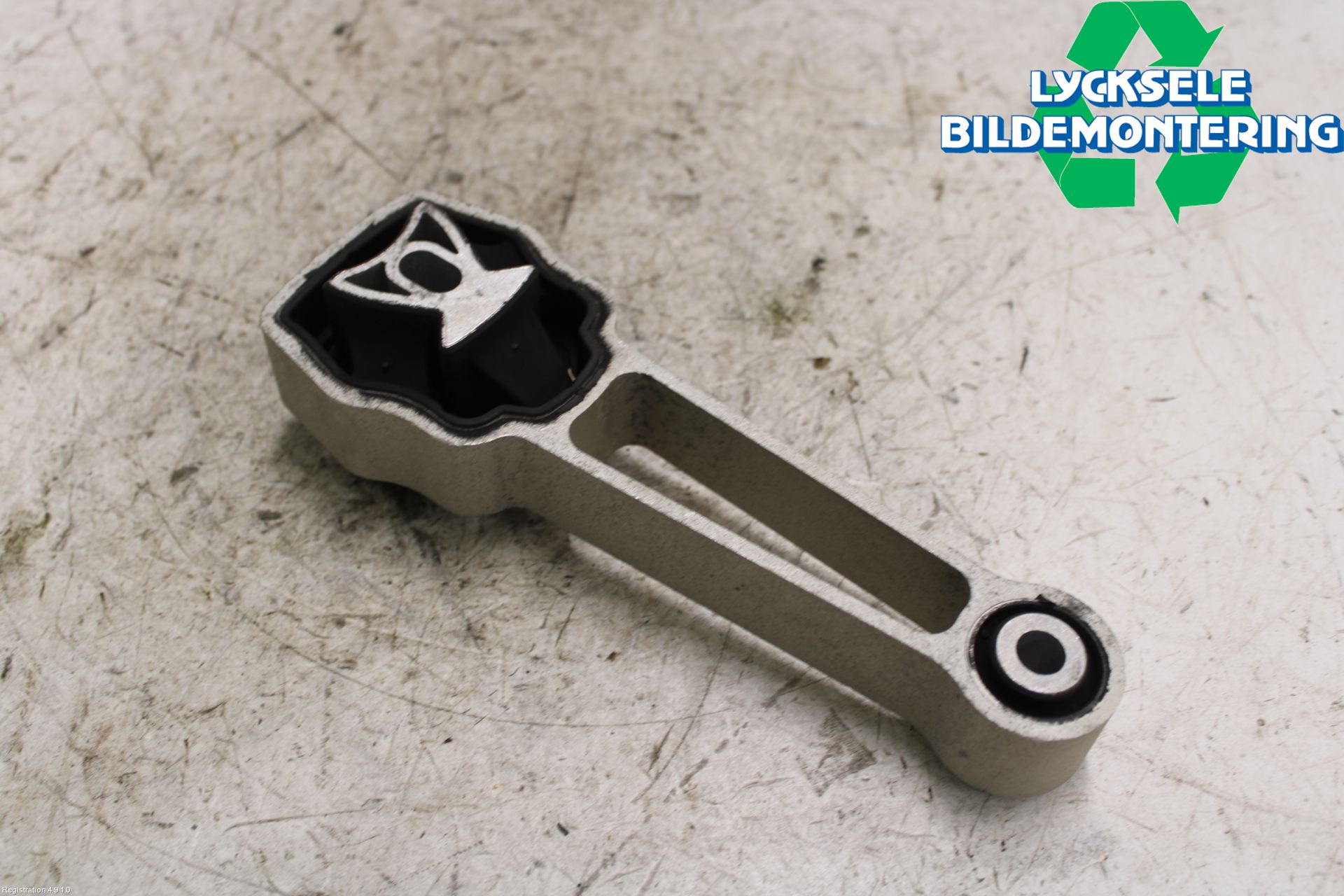 Volvo XC60 14-17 Motorfäste