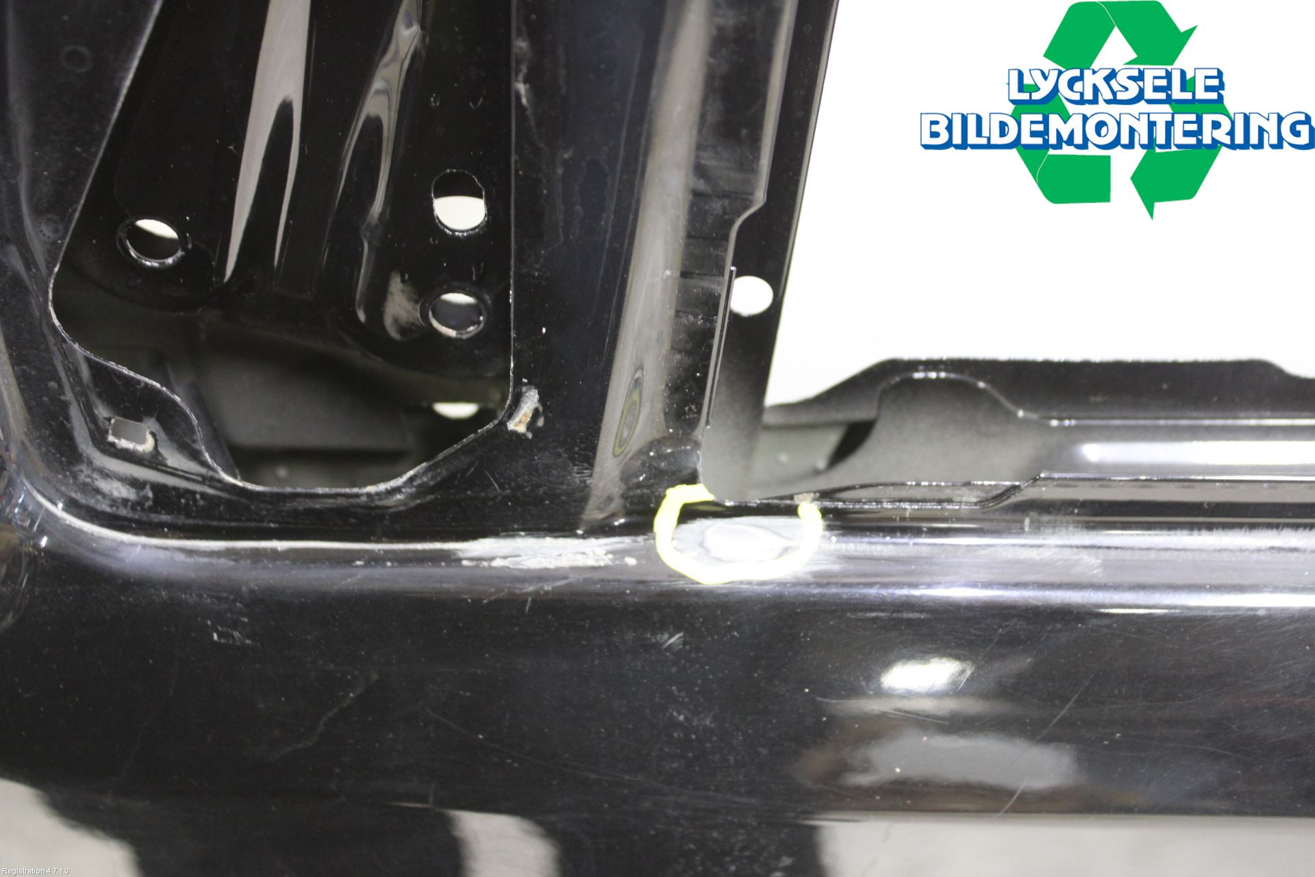 Nissan NAVARA 05-16 Dörr Fram Vänster