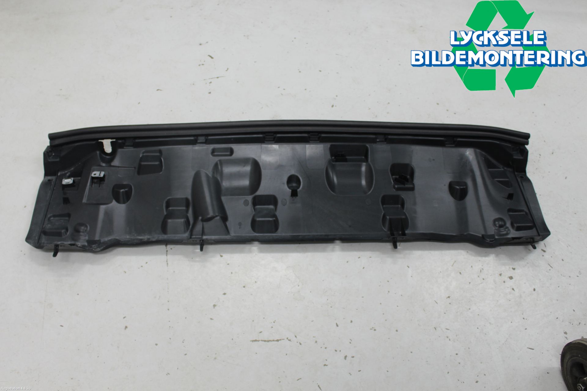 Peugeot PARTNER/E-PARTNER 19- List Fram-Huv-Front