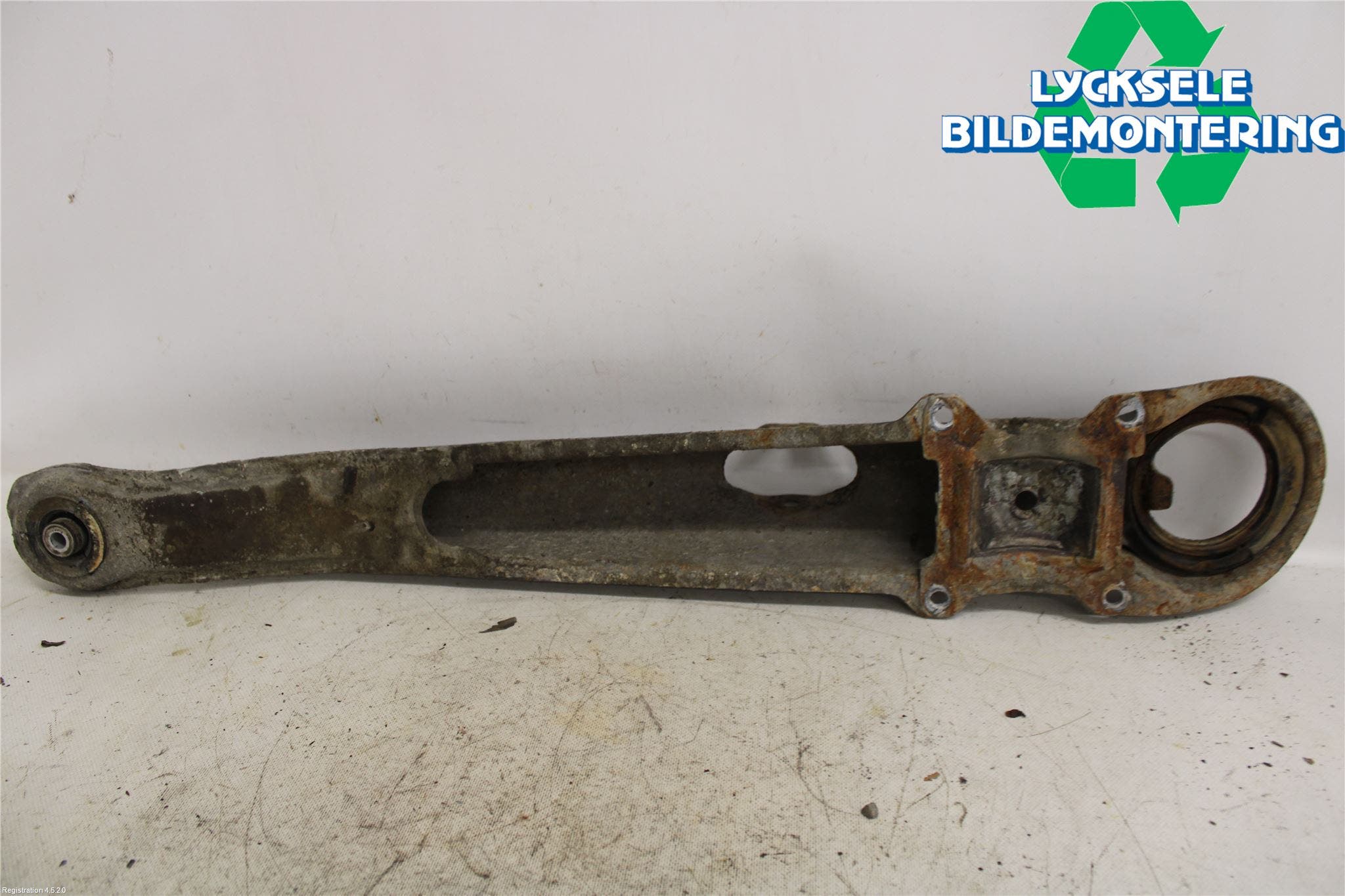 Volvo 940 91-98 Bärarm Bak Vä-Hö