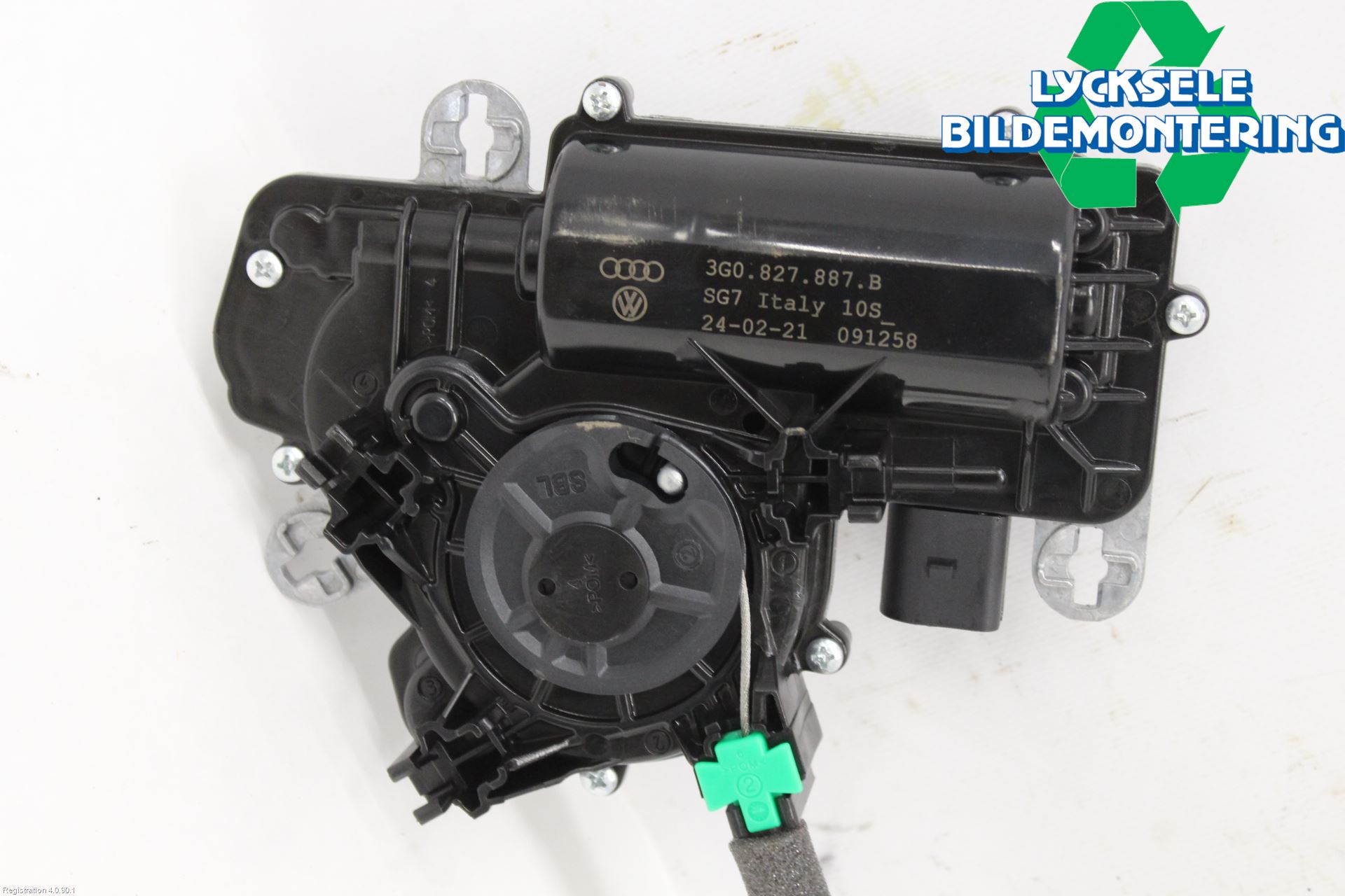 Volkswagen VW PASSAT 20-24 Låskista Baklucka