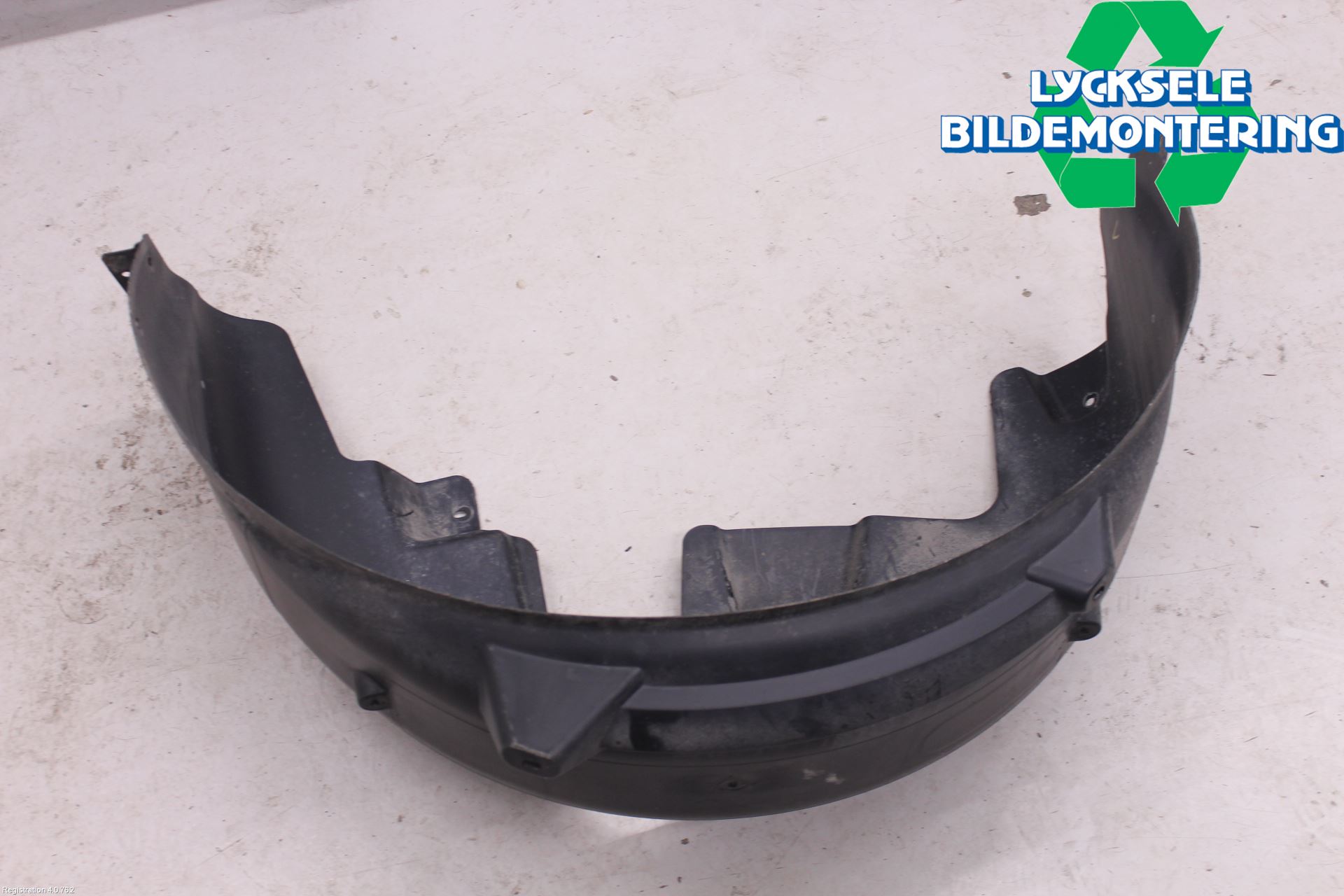 Volkswagen VW T-ROC 18- Skärm Inner