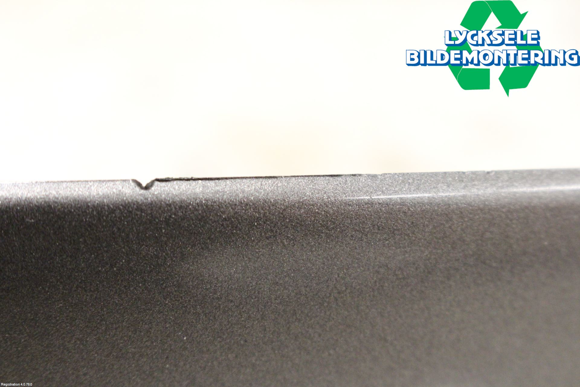 Nissan JUKE 10-14 Bakluckehandtag