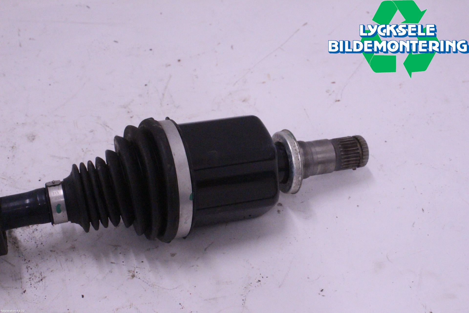 Suzuki VITARA 15- Drivaxel Fram Vänster