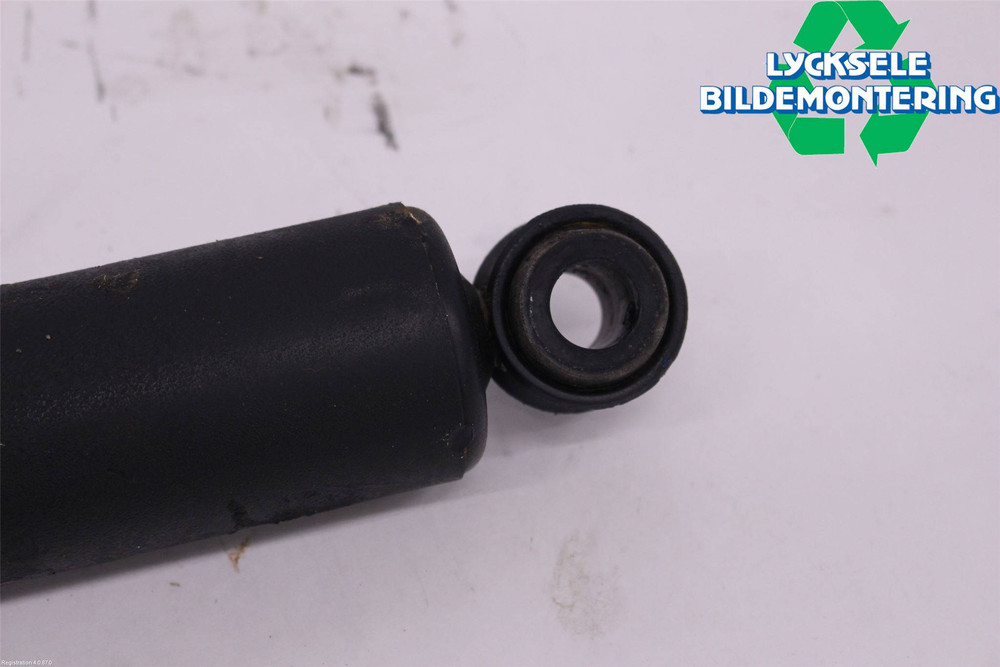 Isuzu D-MAX Stötdämpare Bak