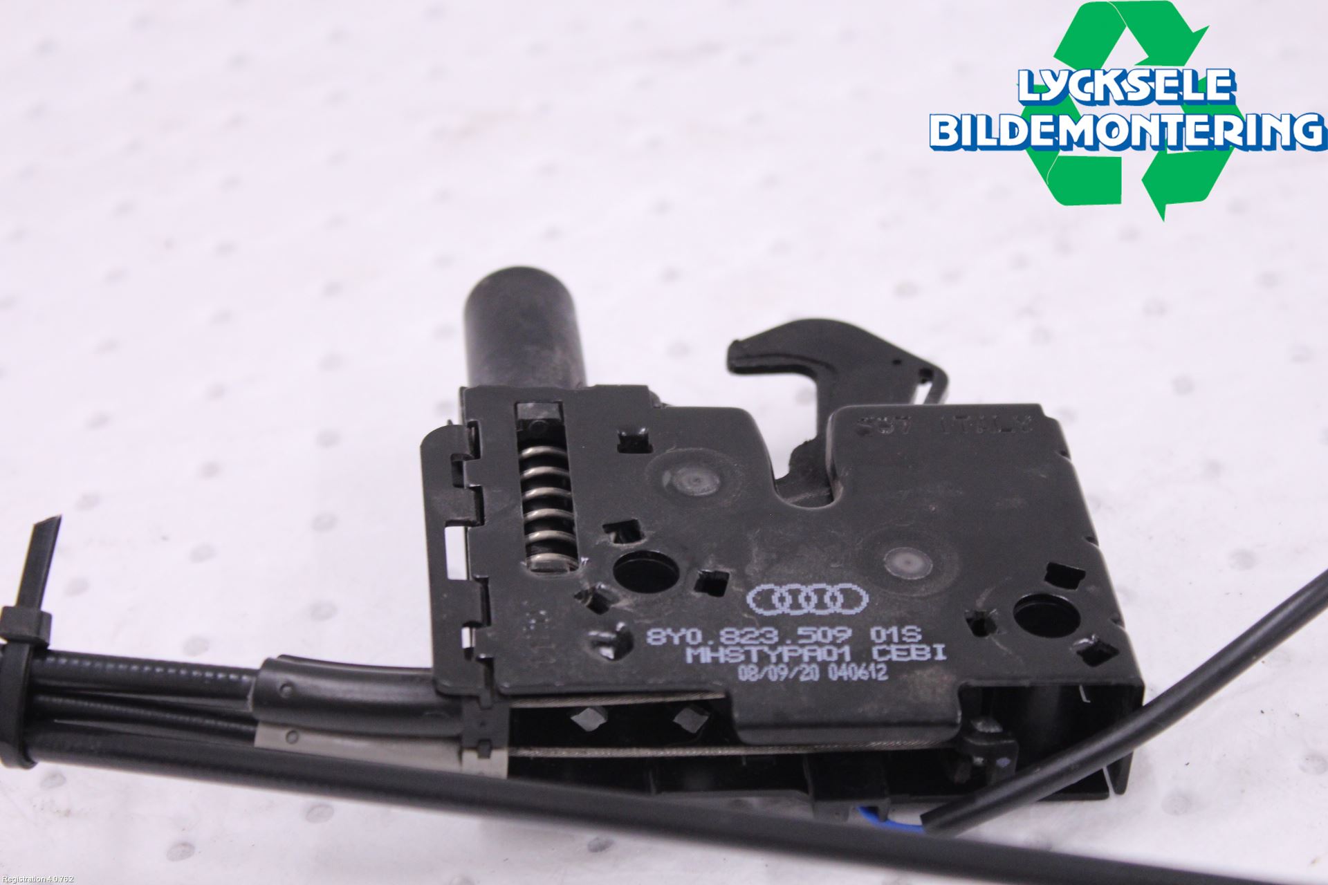 Audi A3/S3 8Y 21- Huvlås