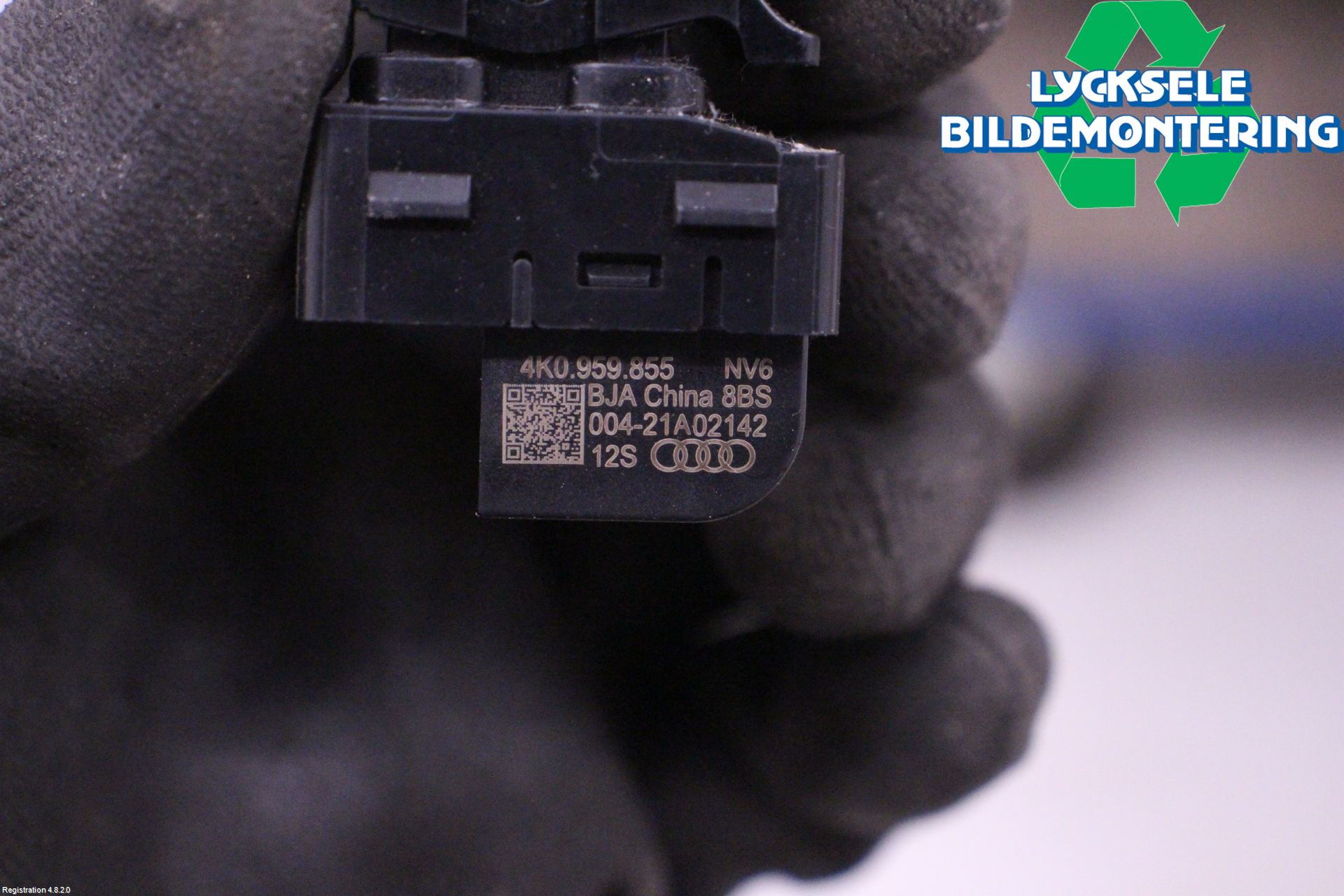 Audi A6 F2/C8 19- Strömställare Elhiss