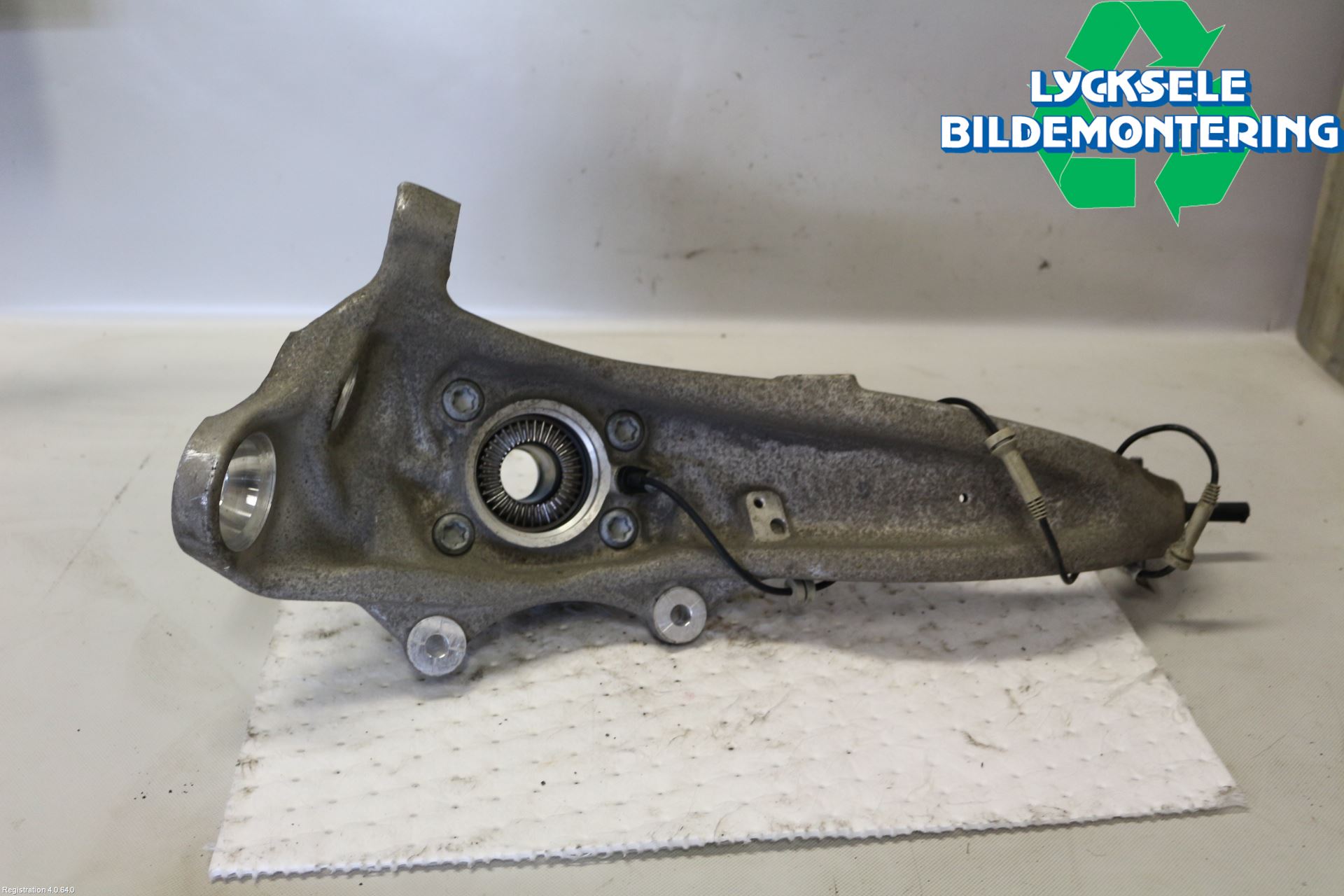 BMW 5 G30/G31/F90 17-23 Styrspindel Lagerhus Hö
