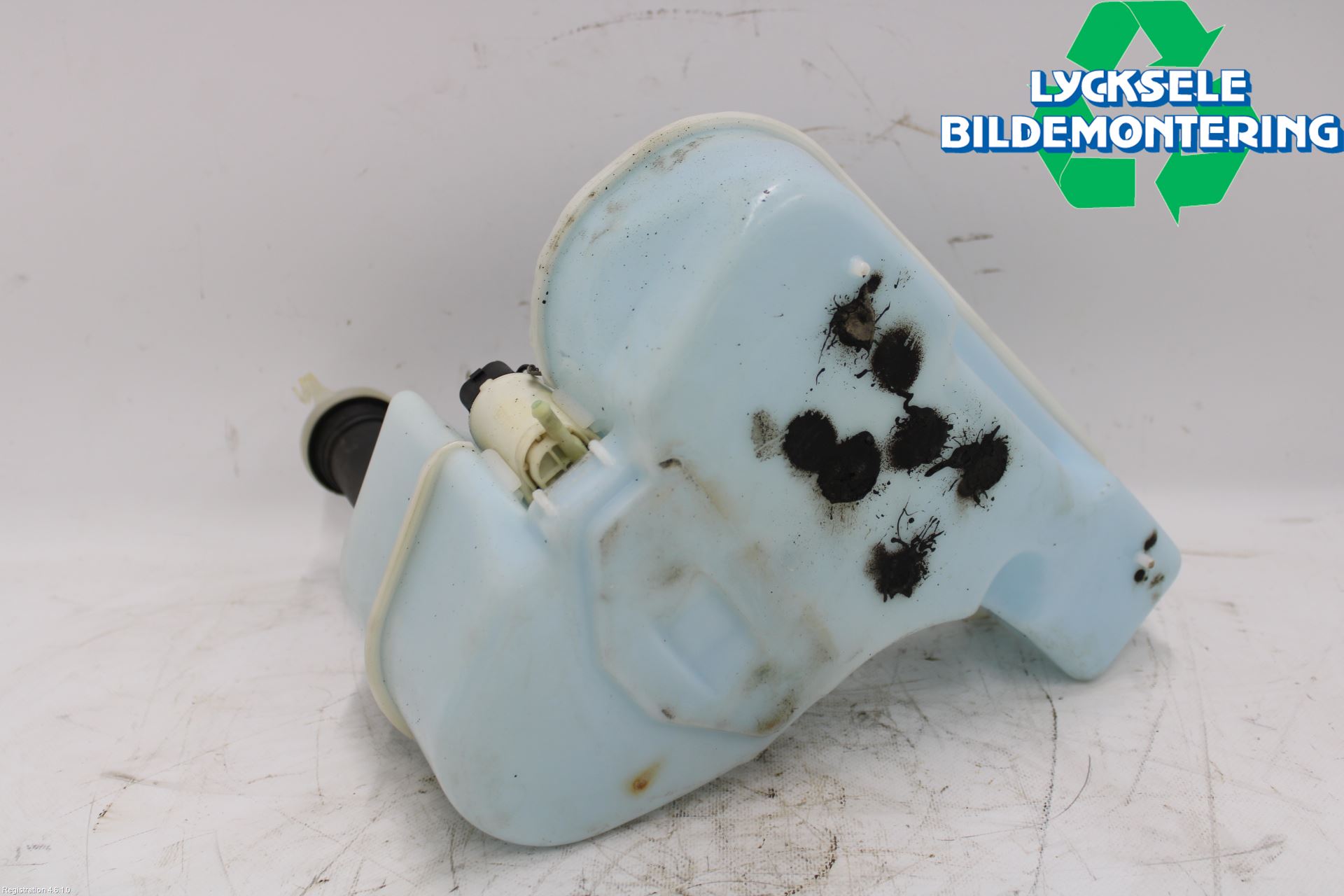 Volvo 740 88-92 Spolartank Baklucka