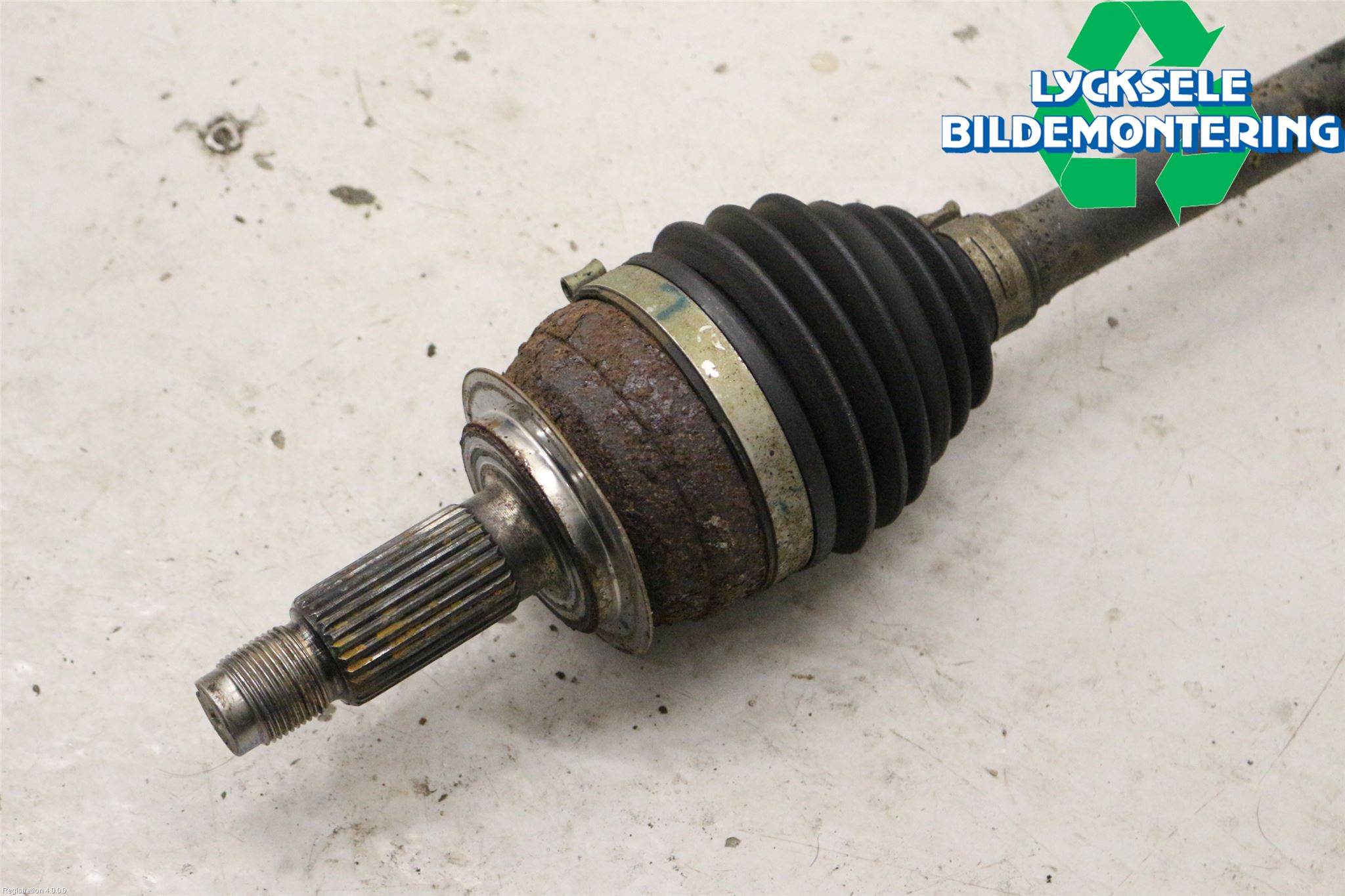 Subaru XV 12-17 Drivaxel Fram Höger