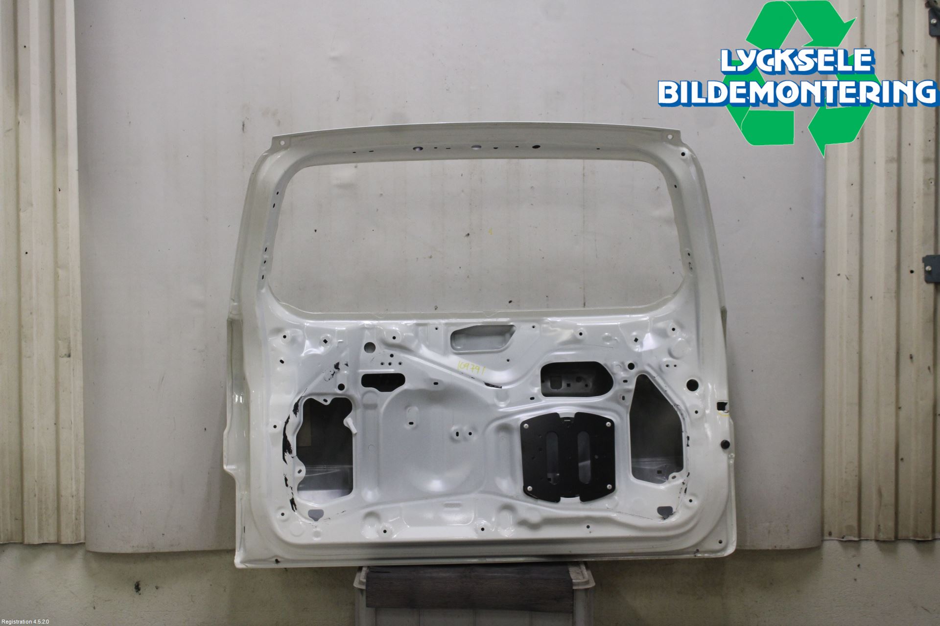 Toyota RAV 4 06-12 Baklucka Kombi