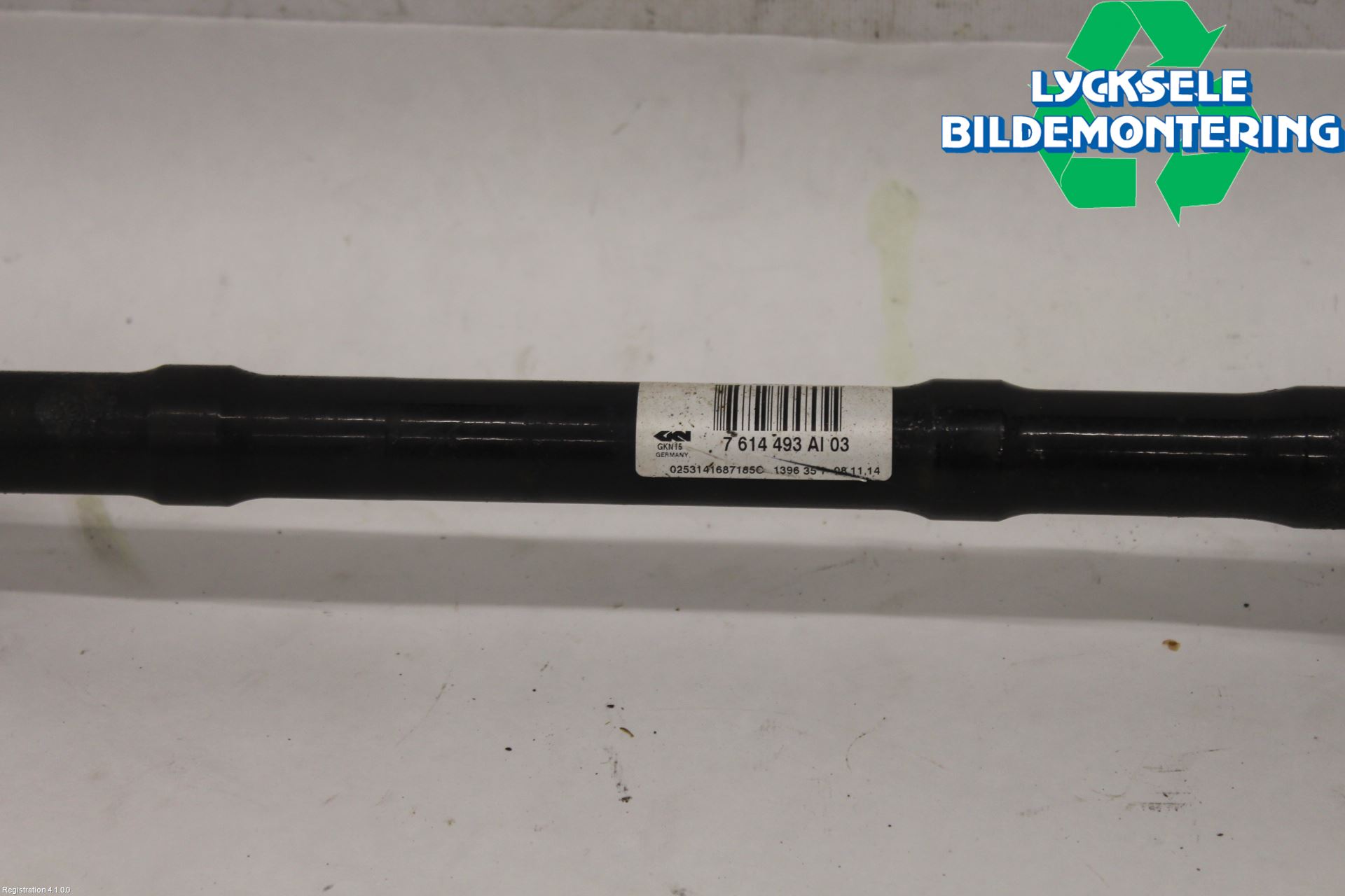 BMW X4 F26 14-18 Drivaxel Bak Vänster