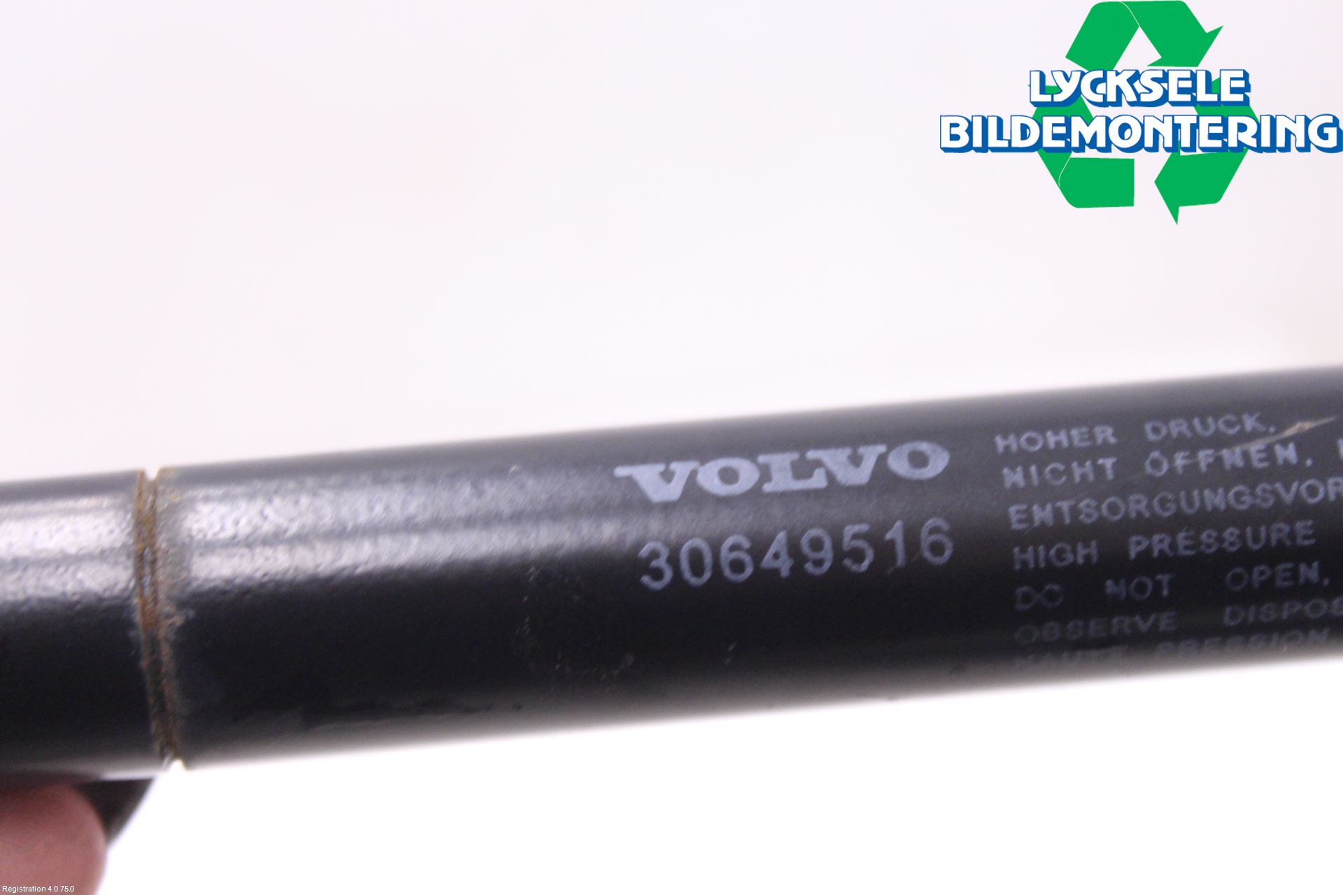 Volvo V70 08-13 Gasfjäder Motorhuv