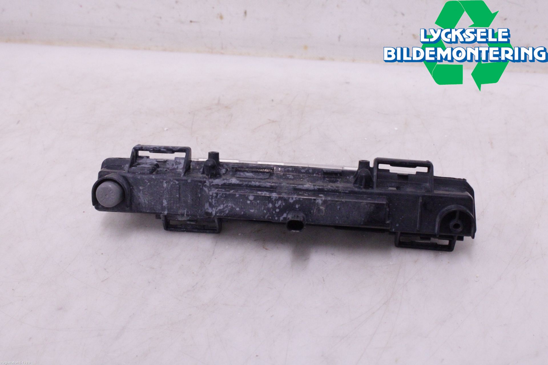 Mercedes-Benz MB C-KLASS (W204) 07-15 Dimljus-Varselljus Fram