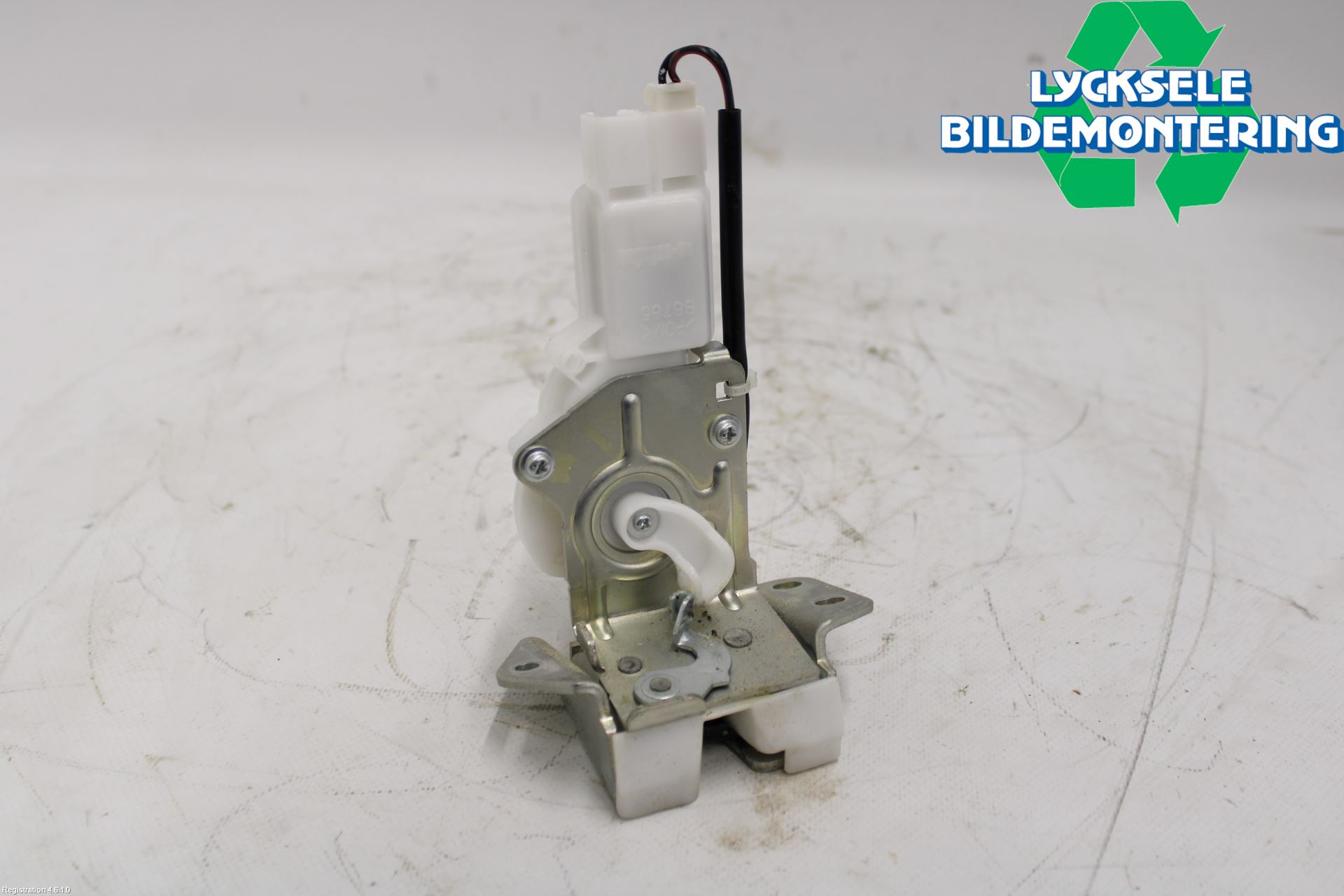 Suzuki SWIFT 11-16 Låskista Baklucka