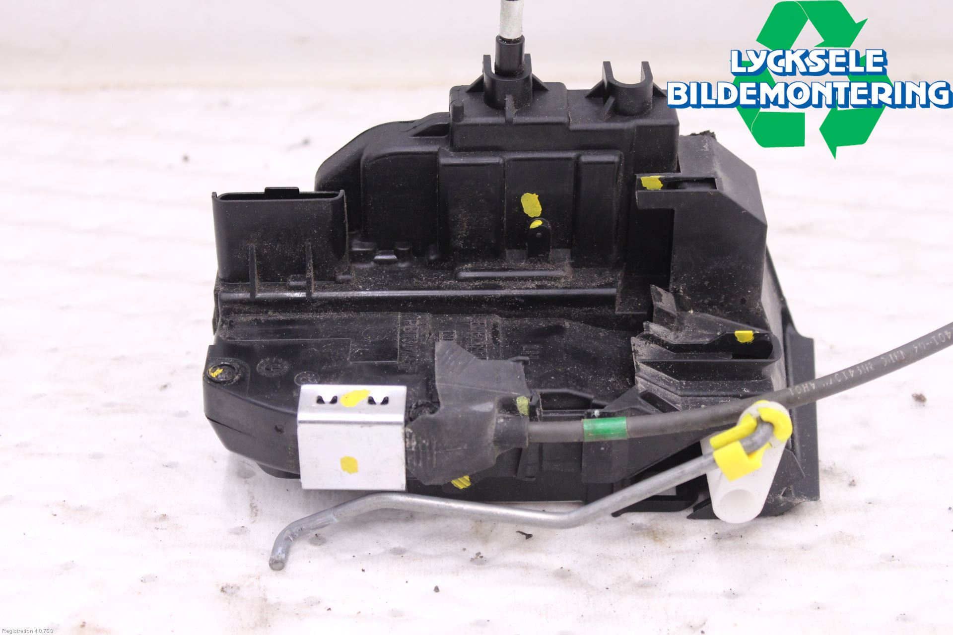 Nissan JUKE 14-19 Låskista-Dörrlås