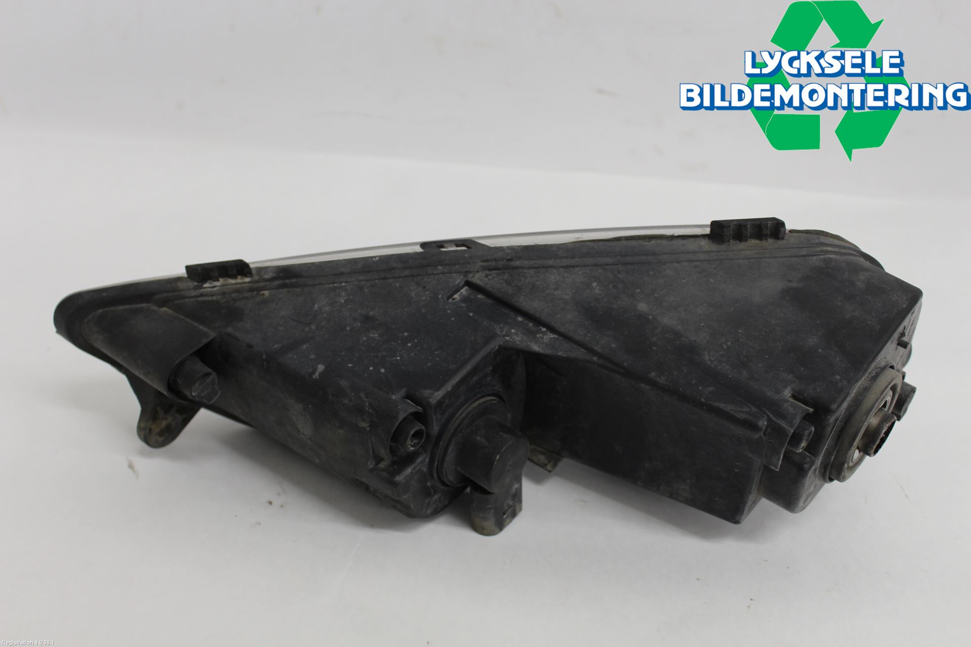 Volkswagen VW PASSAT 11-14 Dimljus-Varselljus Fram