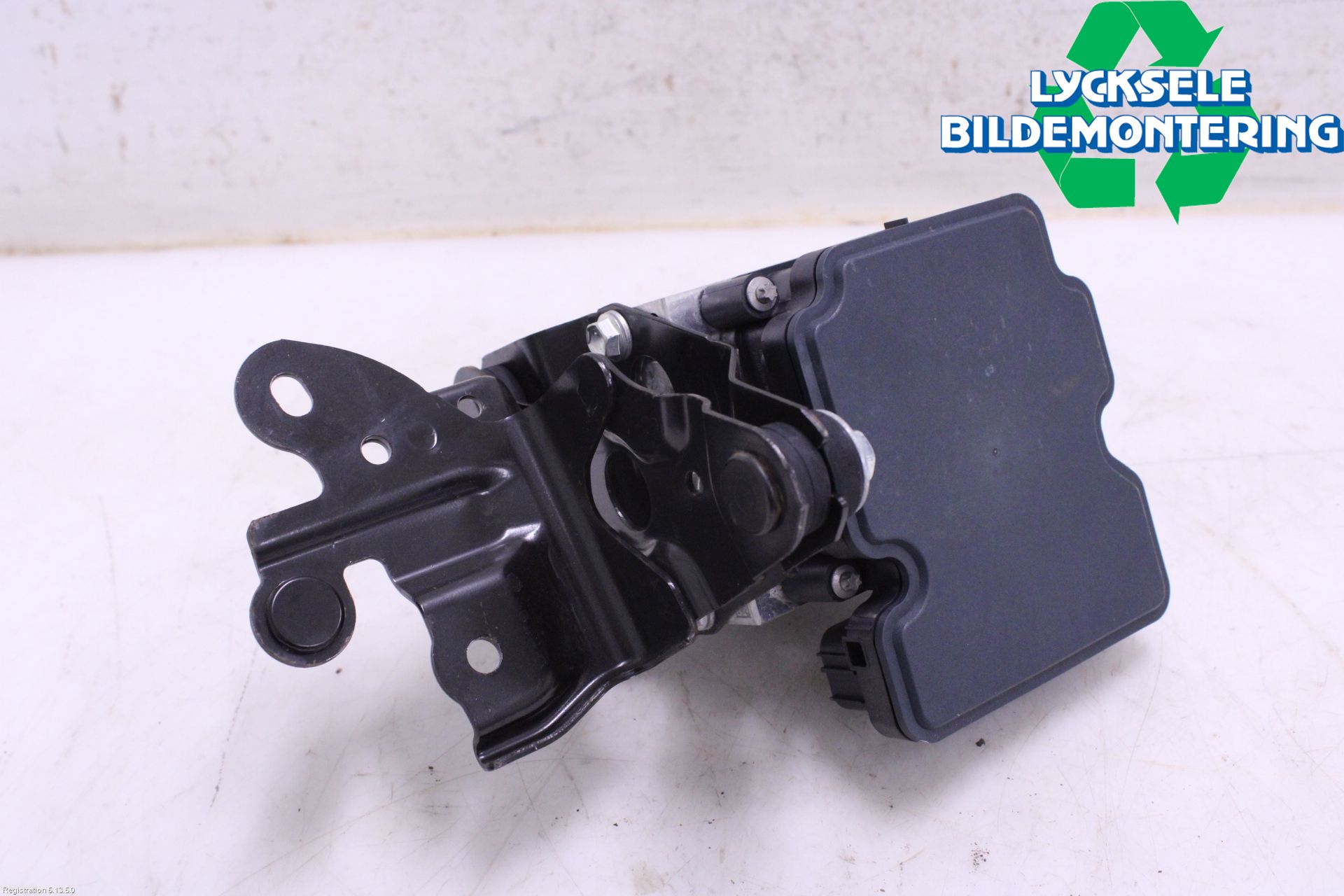 Toyota COROLLA 19- Abs Hydraulaggregat