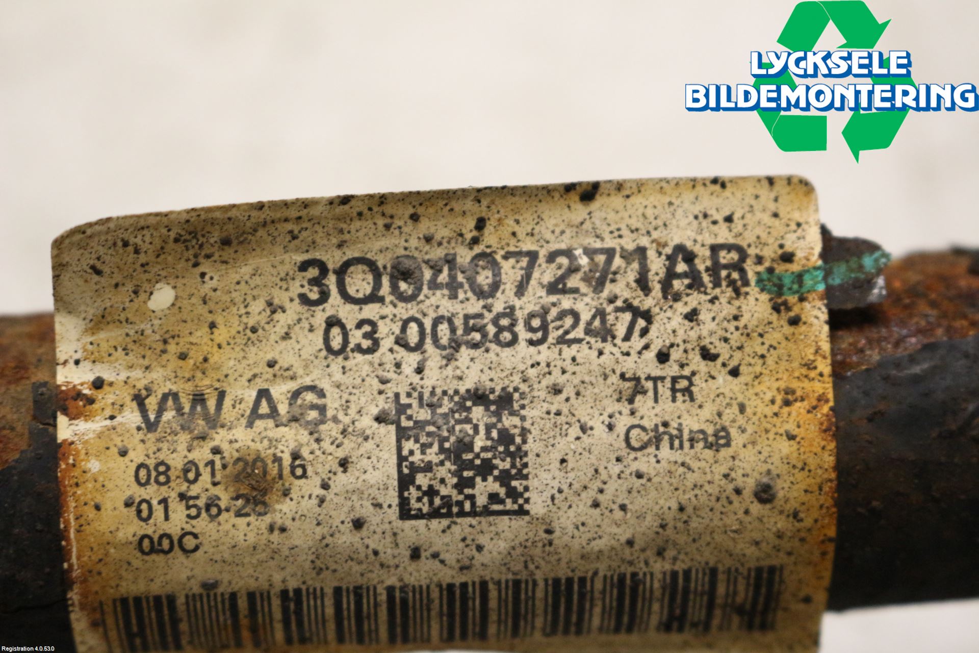 Volkswagen VW PASSAT 15-19 Drivaxel Fram Vänster