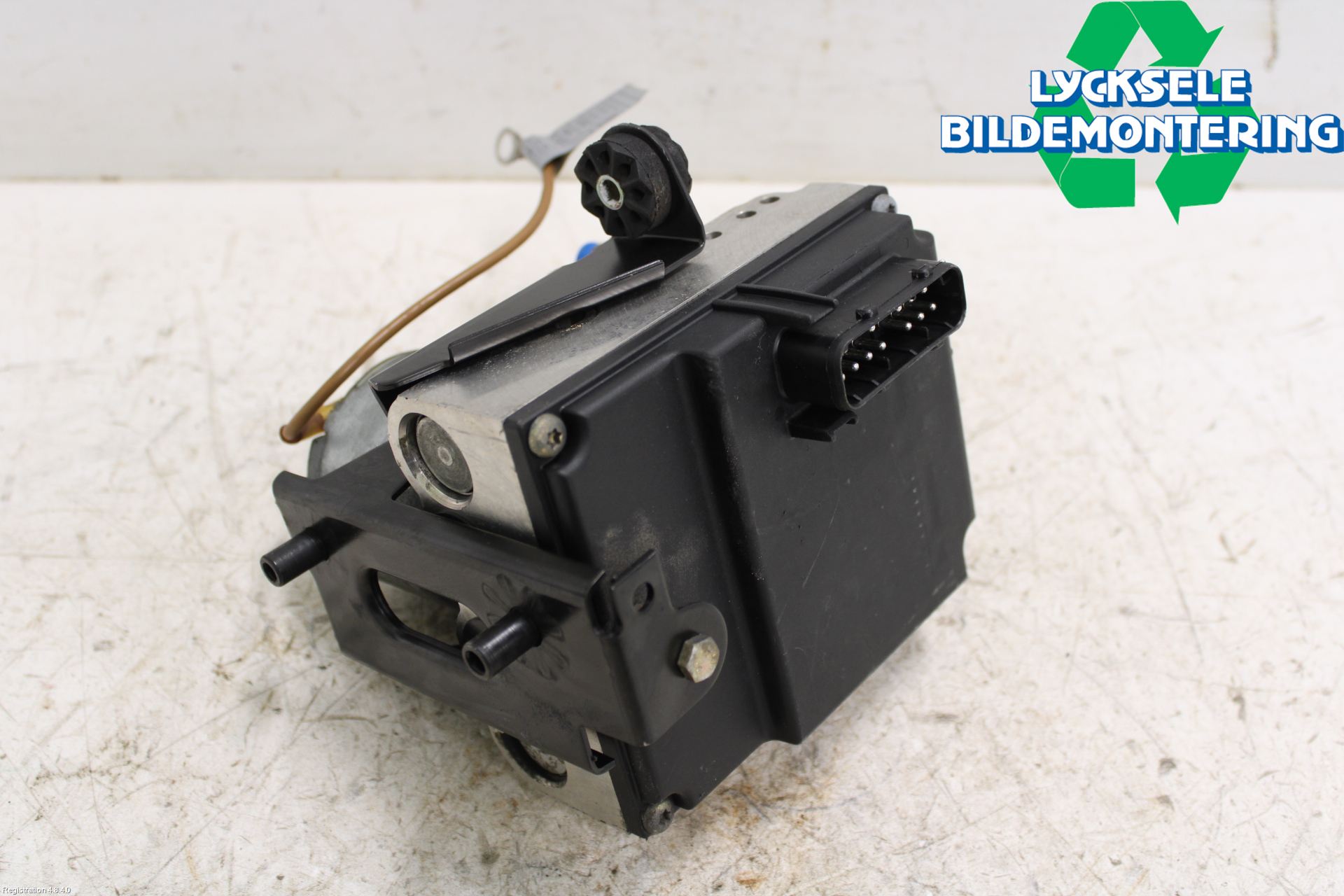 BMW 7 E38      93-01 Abs Hydraulaggregat