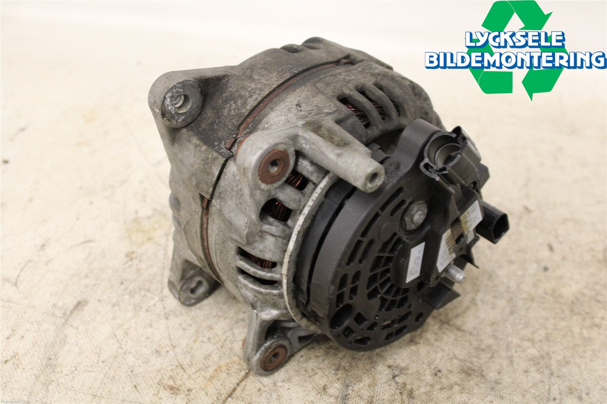 Volkswagen VW TRANSP/CARAVELLE (T5) 04-15 Generator