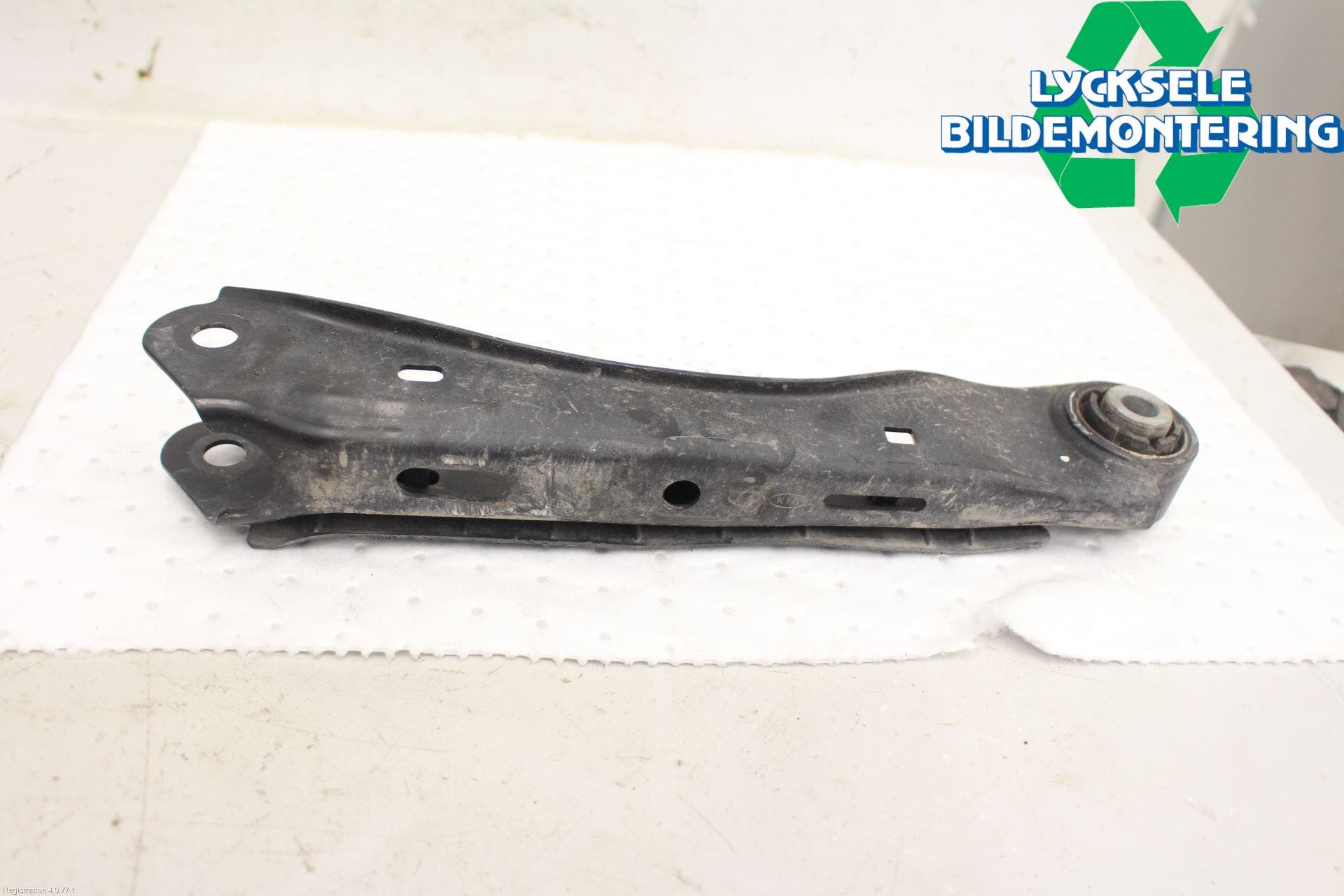 Kia OPTIMA 16-20 Bärarm Bak Vänster