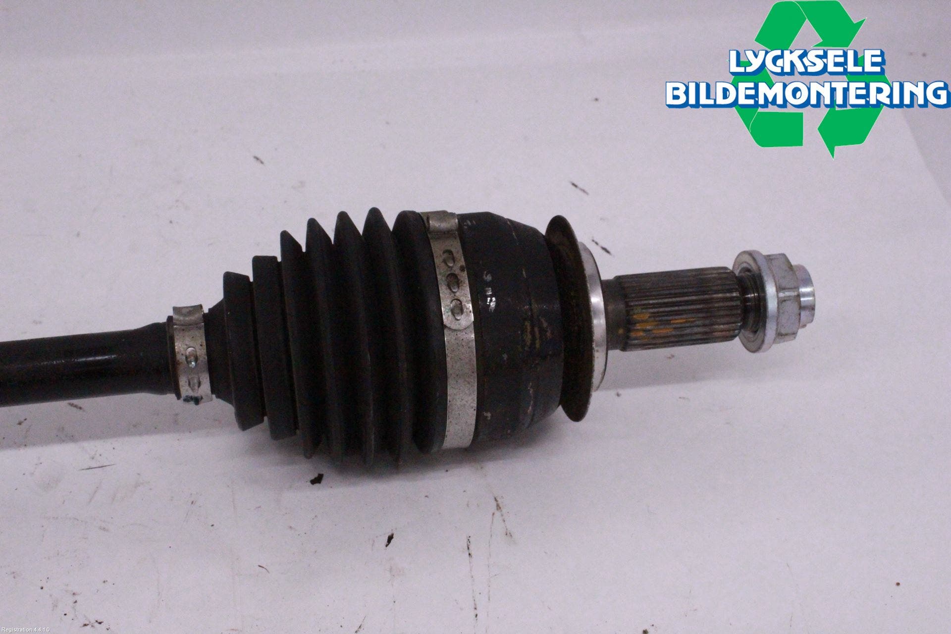 Subaru XV 18-22 Drivaxel Fram Höger