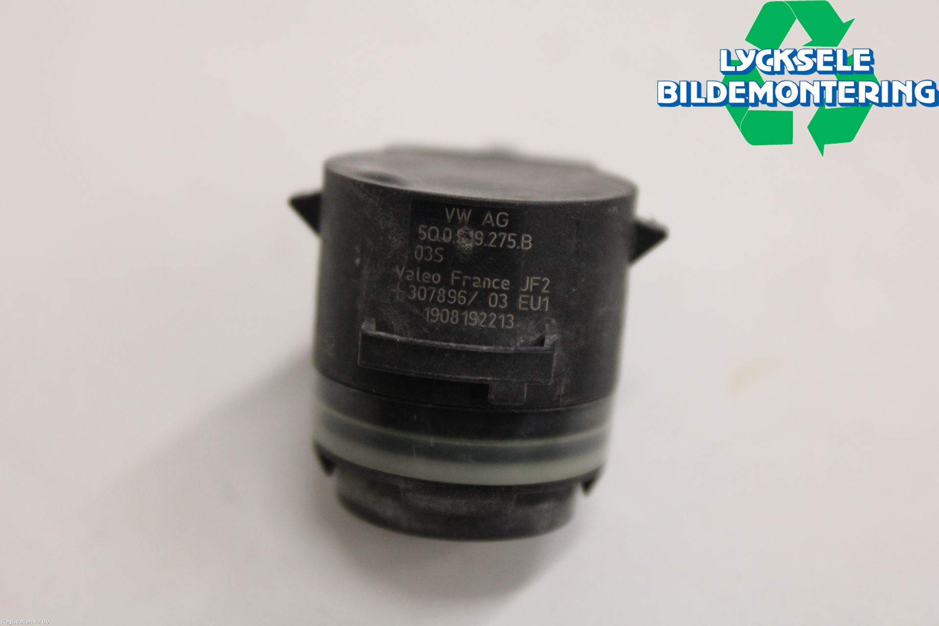 Skoda SUPERB 16-24 Parkeringshjälp Backsensor