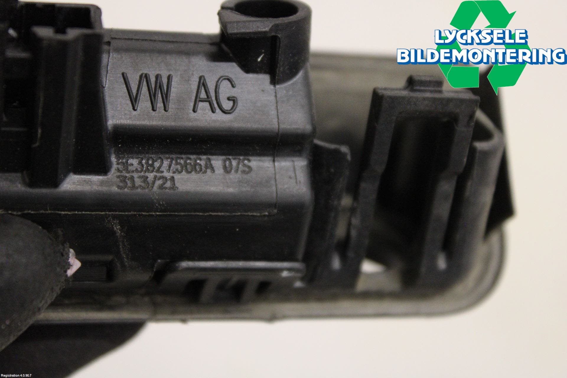 Skoda OCTAVIA (NX) 20- Bakluckehandtag