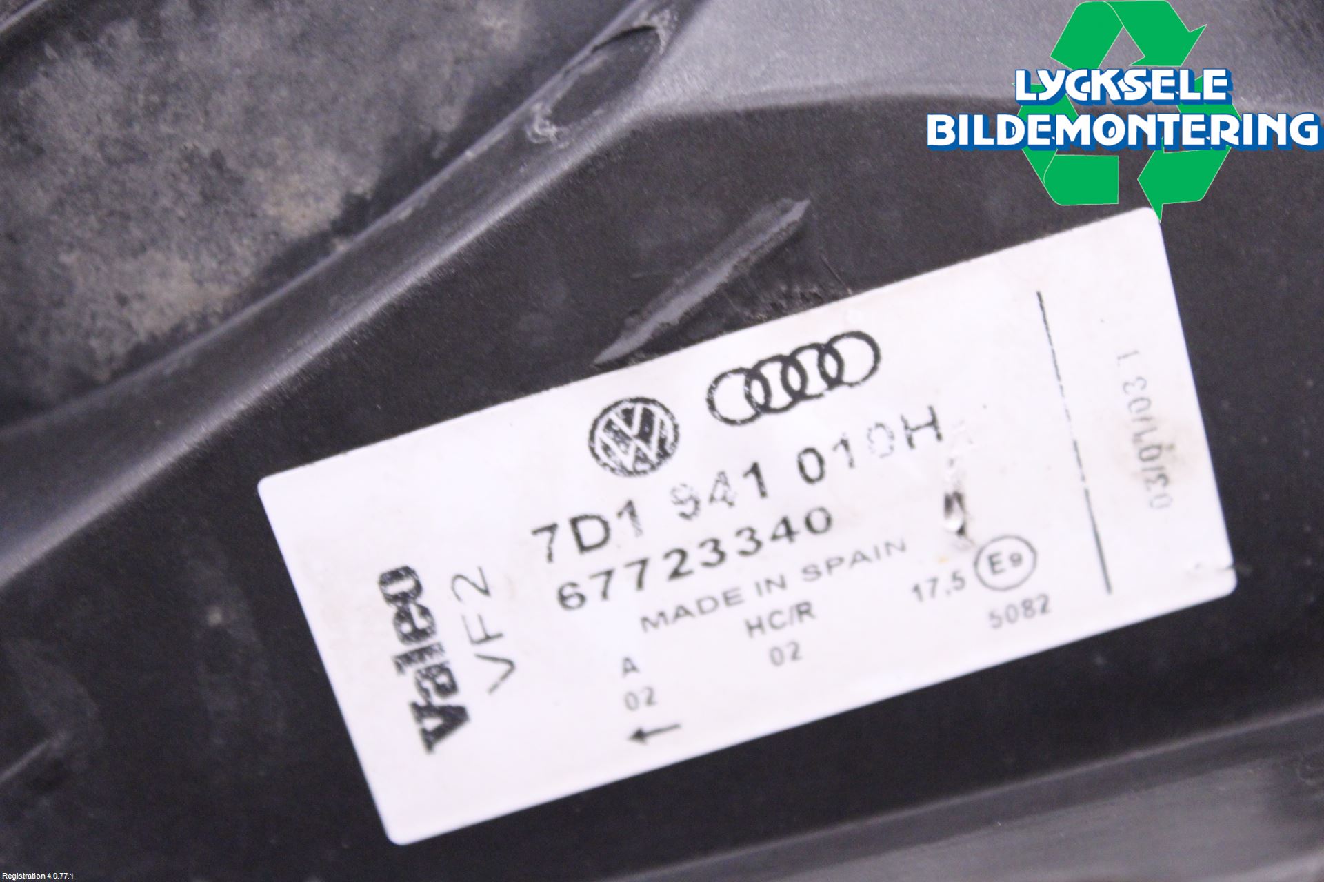 Volkswagen VW TRANSP/CARAVELLE (T4) 91-03 Strålkastare Höger