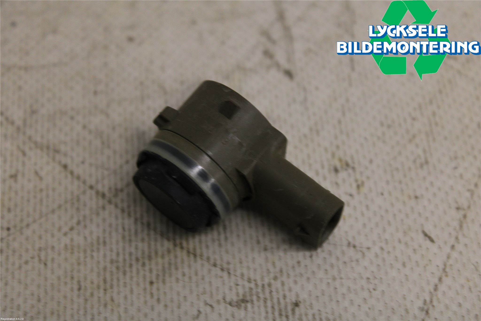 Ford KUGA/KUGA PHEZ/FHEV 20- Parkeringshjälp Frontsensor