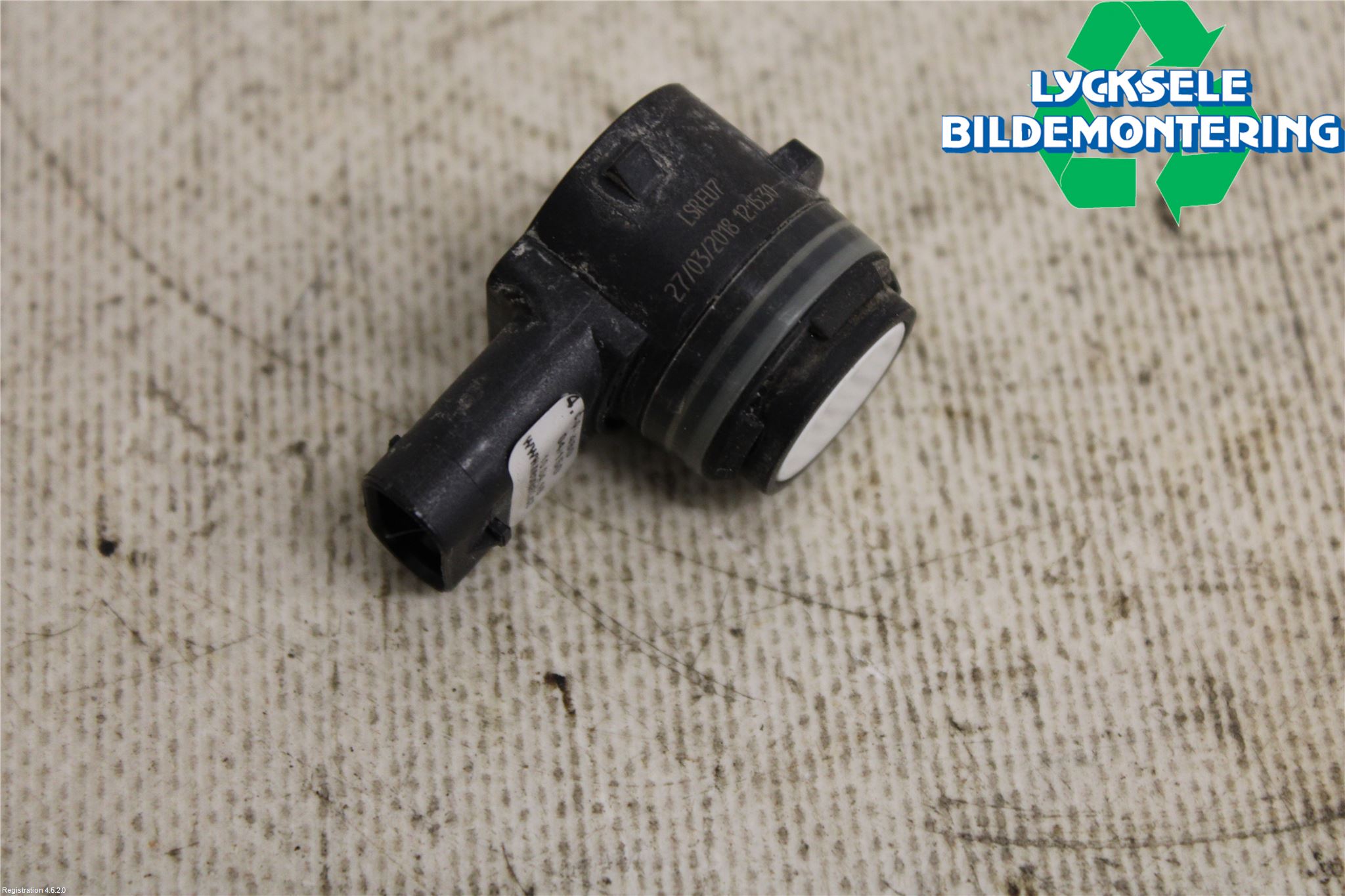 Volkswagen VW GOLF / E-GOLF VII 13-20 Parkeringshjälp Backsensor