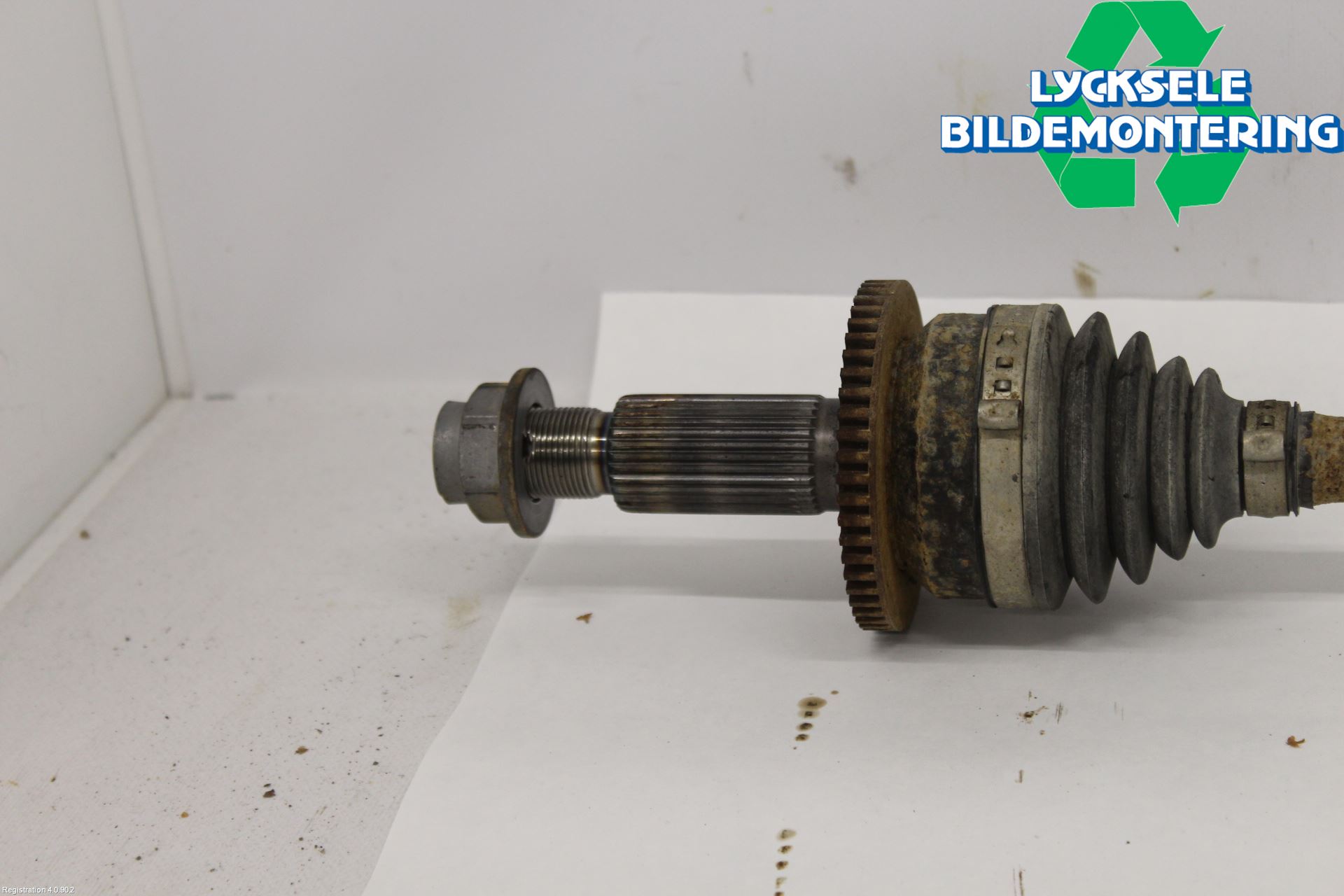 Kia SORENTO 15-20 Drivaxel Bak Höger