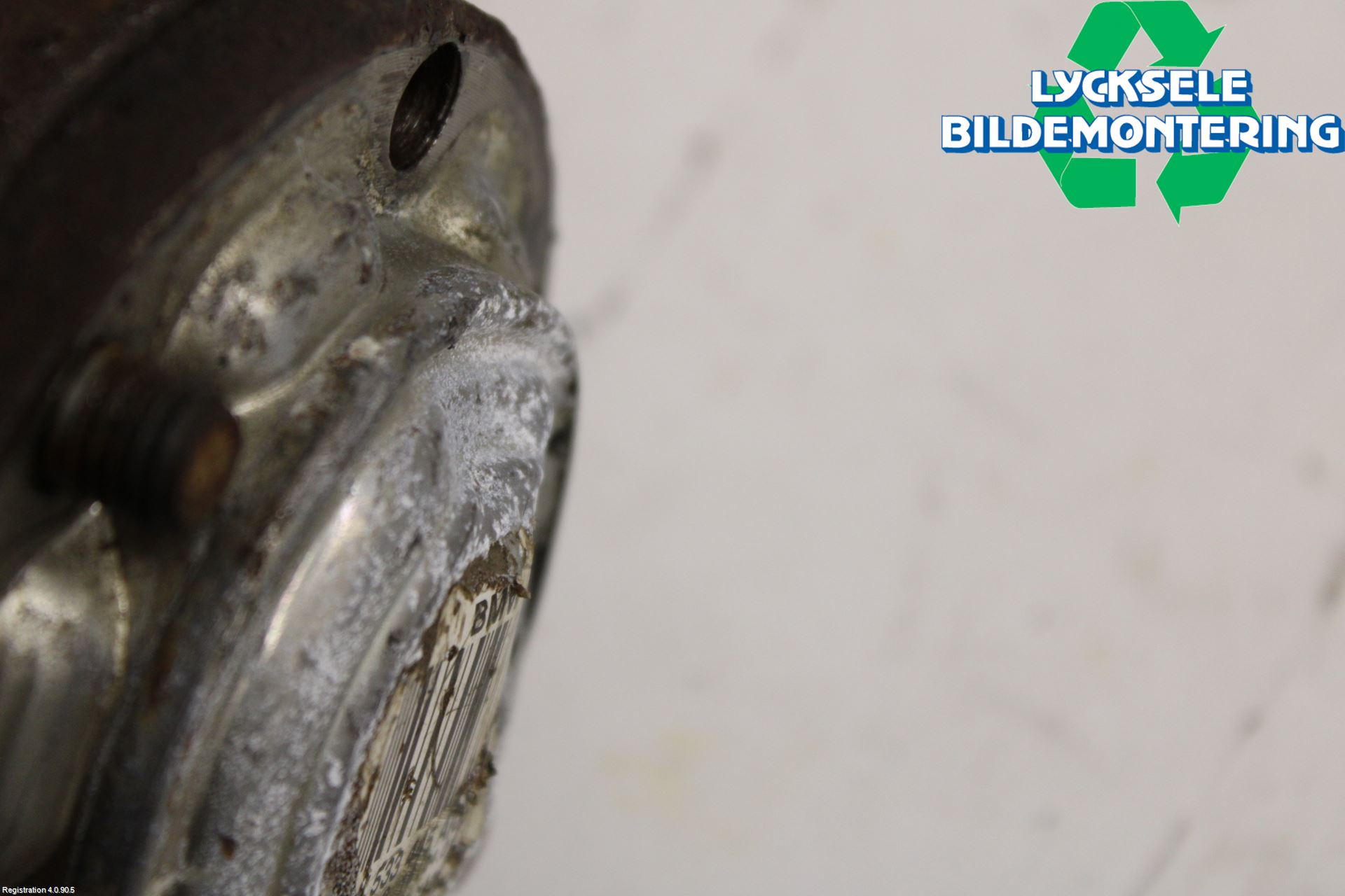 BMW 3 E90/91 SED/TOU 05-12 Drivaxel Fram Vänster
