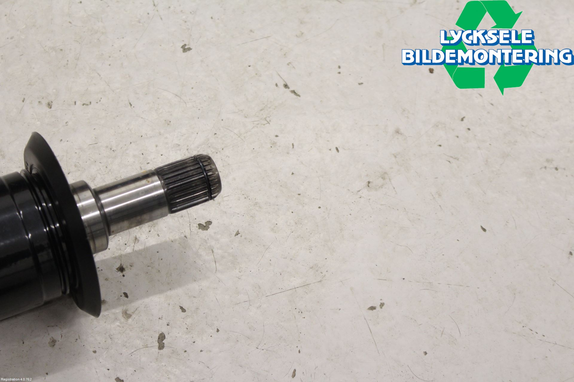BMW 3 G20/G21/G80/G81 19- Drivaxel Bak Höger