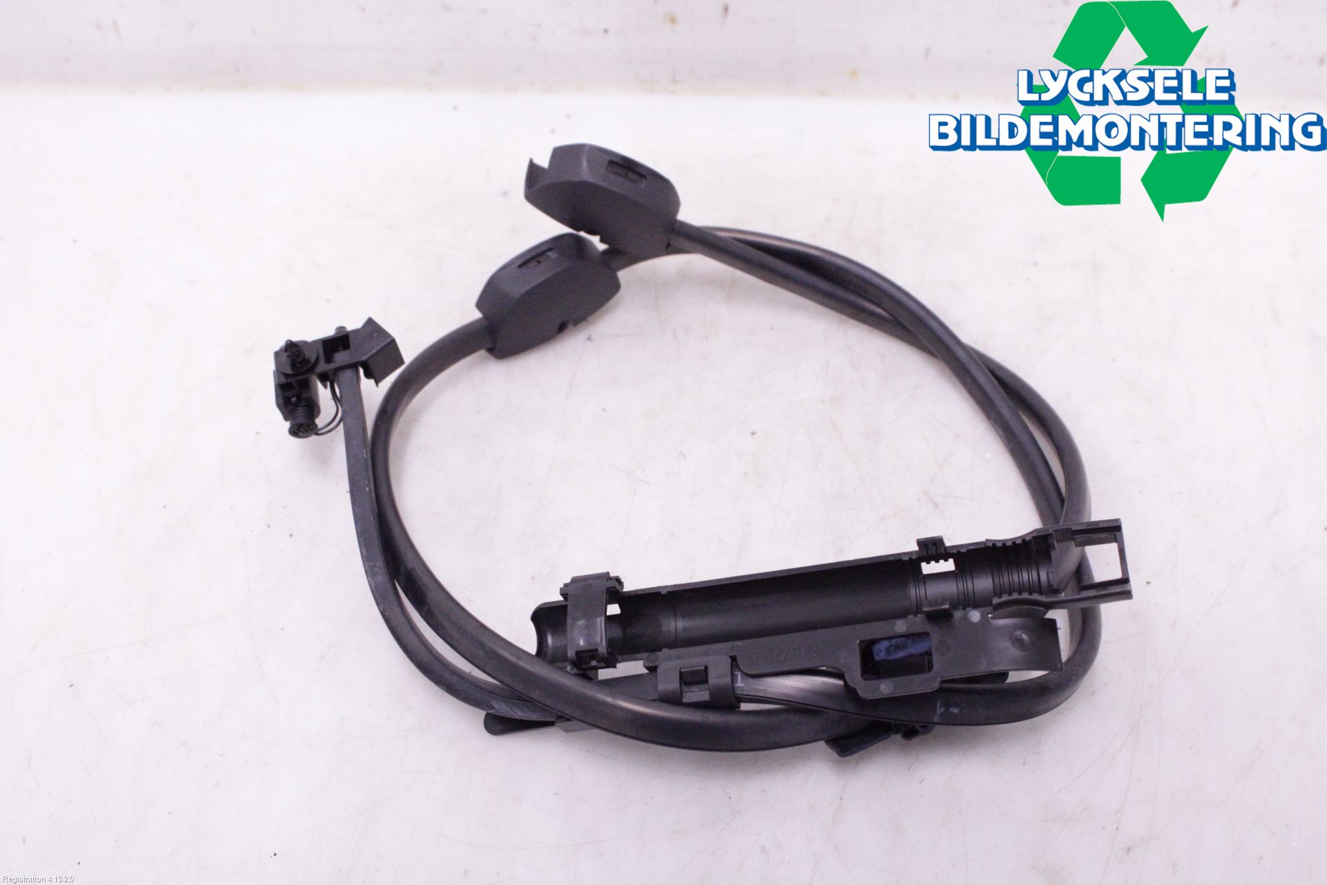 BMW 5 G30/G31/F90 17-23 Spolarmunstycke Rutor