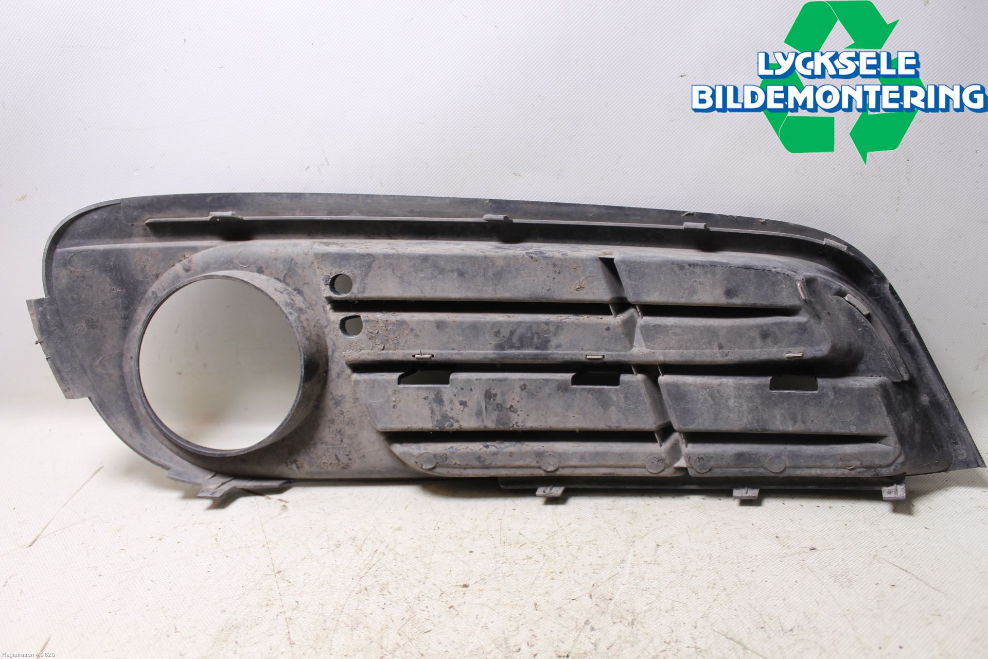BMW 5 F10/F11/F18 09-17 Dimljussarg Fram