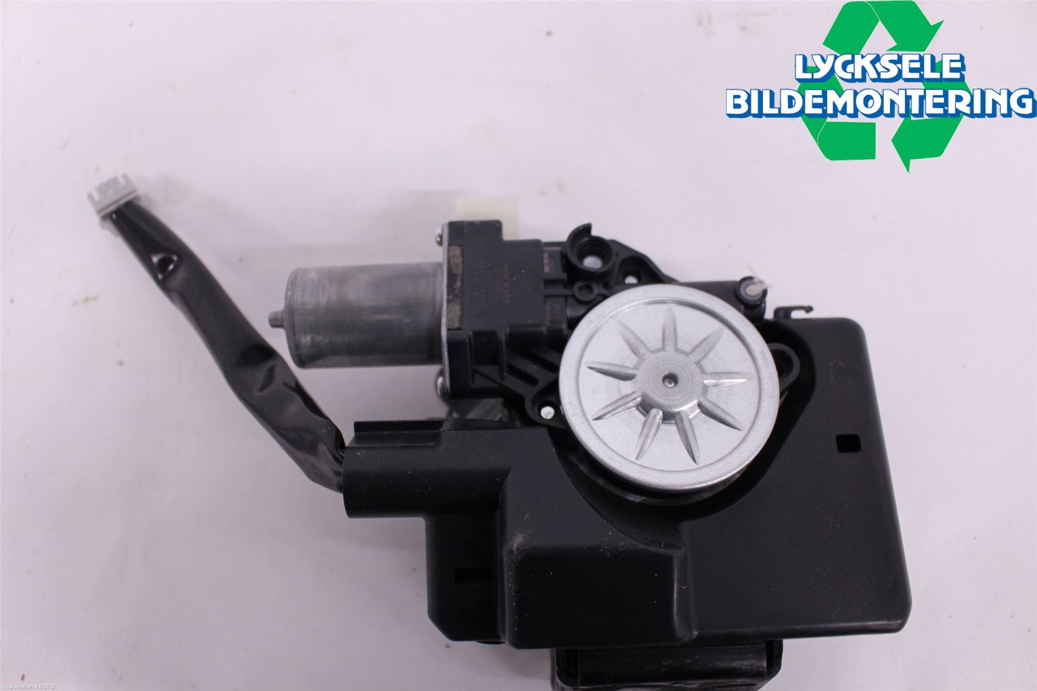 Toyota RAV4 19- Låskista Baklucka