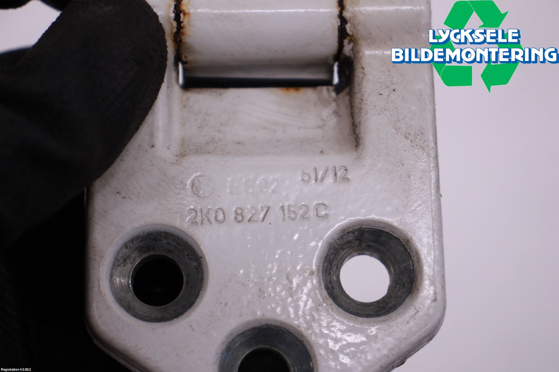 Volkswagen VW CADDY 11-15 Bakluckegångjärn Hö