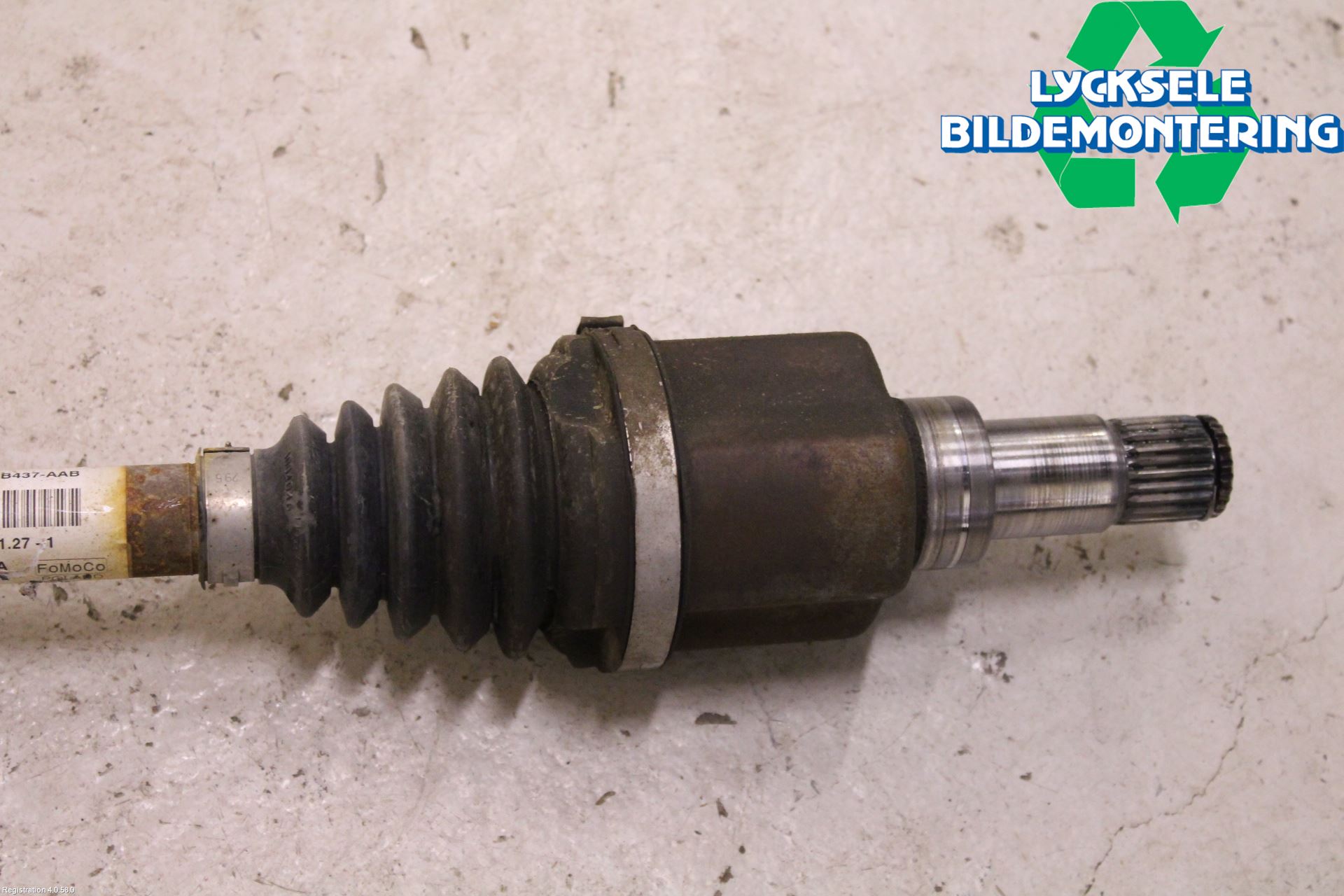 Ford FIESTA 13-17 Drivaxel Fram Vänster