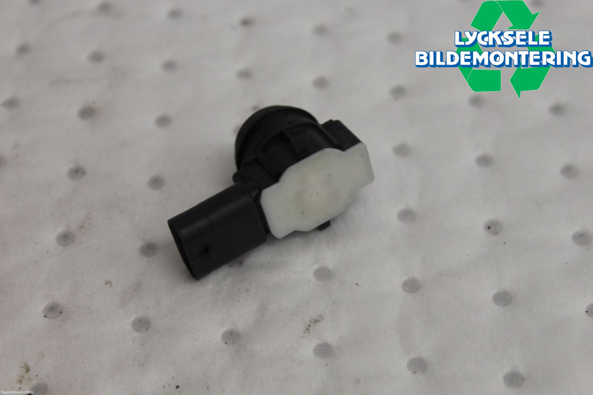 BMW 3 F30/F31/F80 12-19 Parkeringshjälp Backsensor