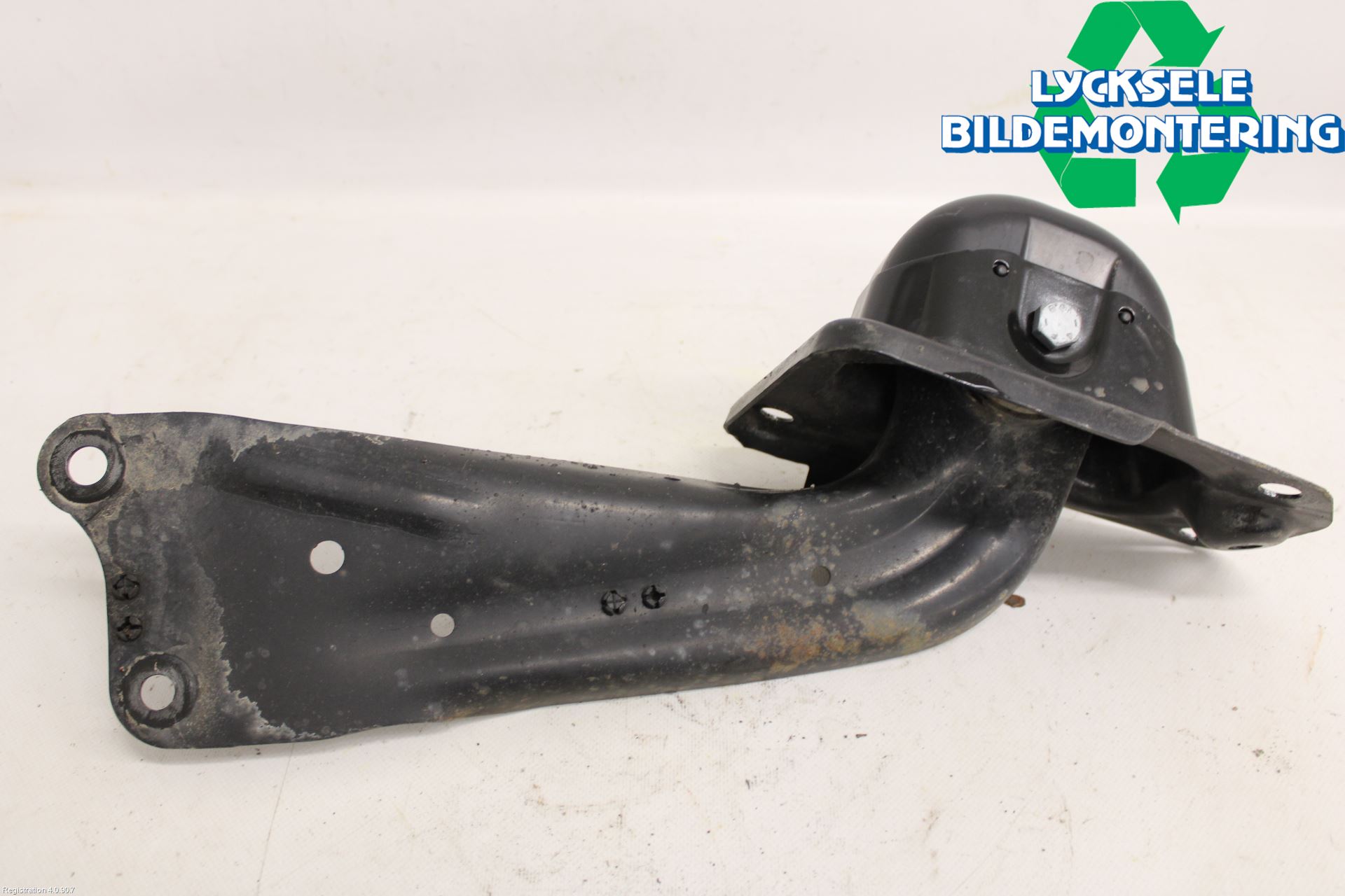 Volkswagen VW PASSAT 20-24 Bärarm Bak Höger