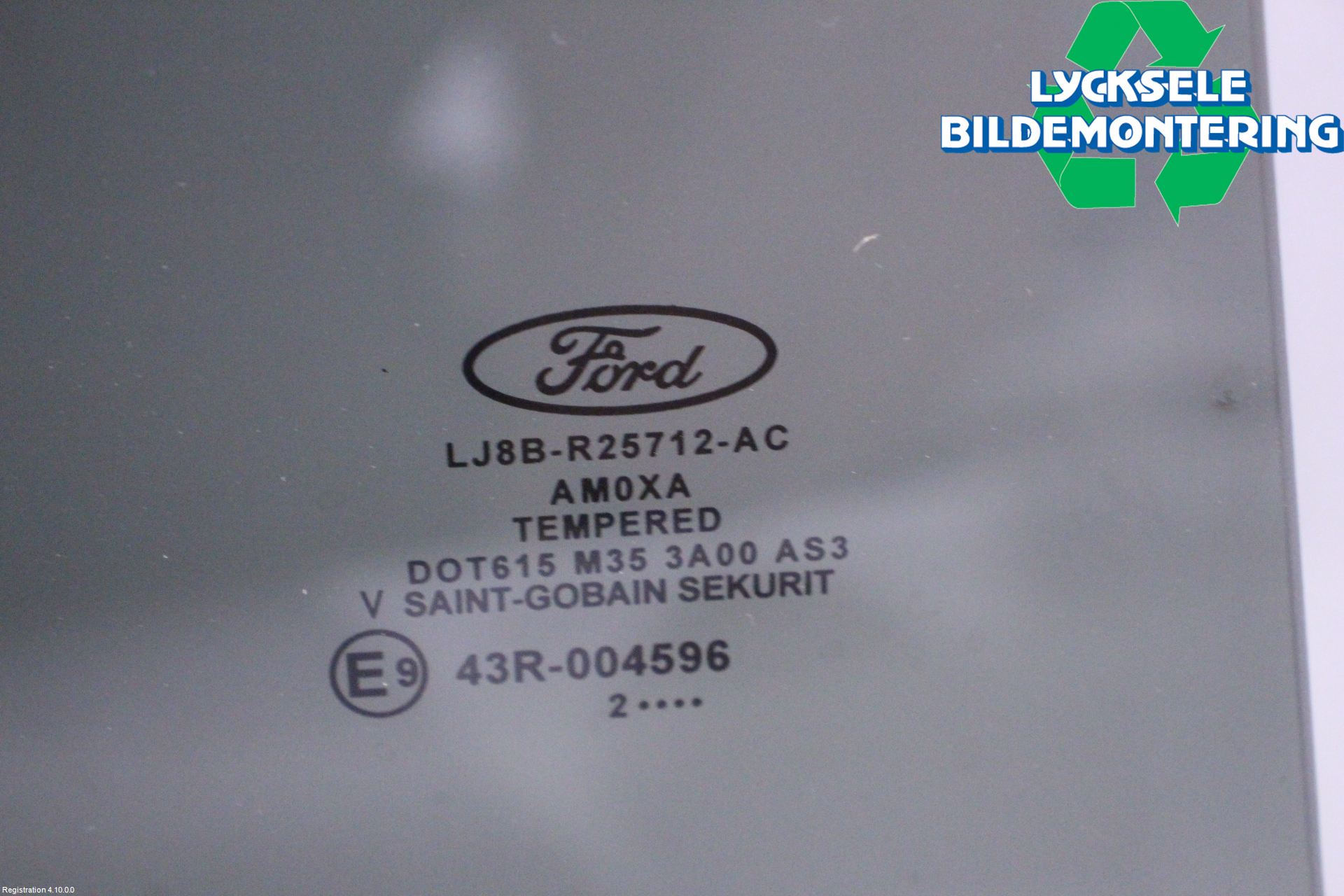 Ford MUSTANG Mach-E 21- Dörruta Bak Höger