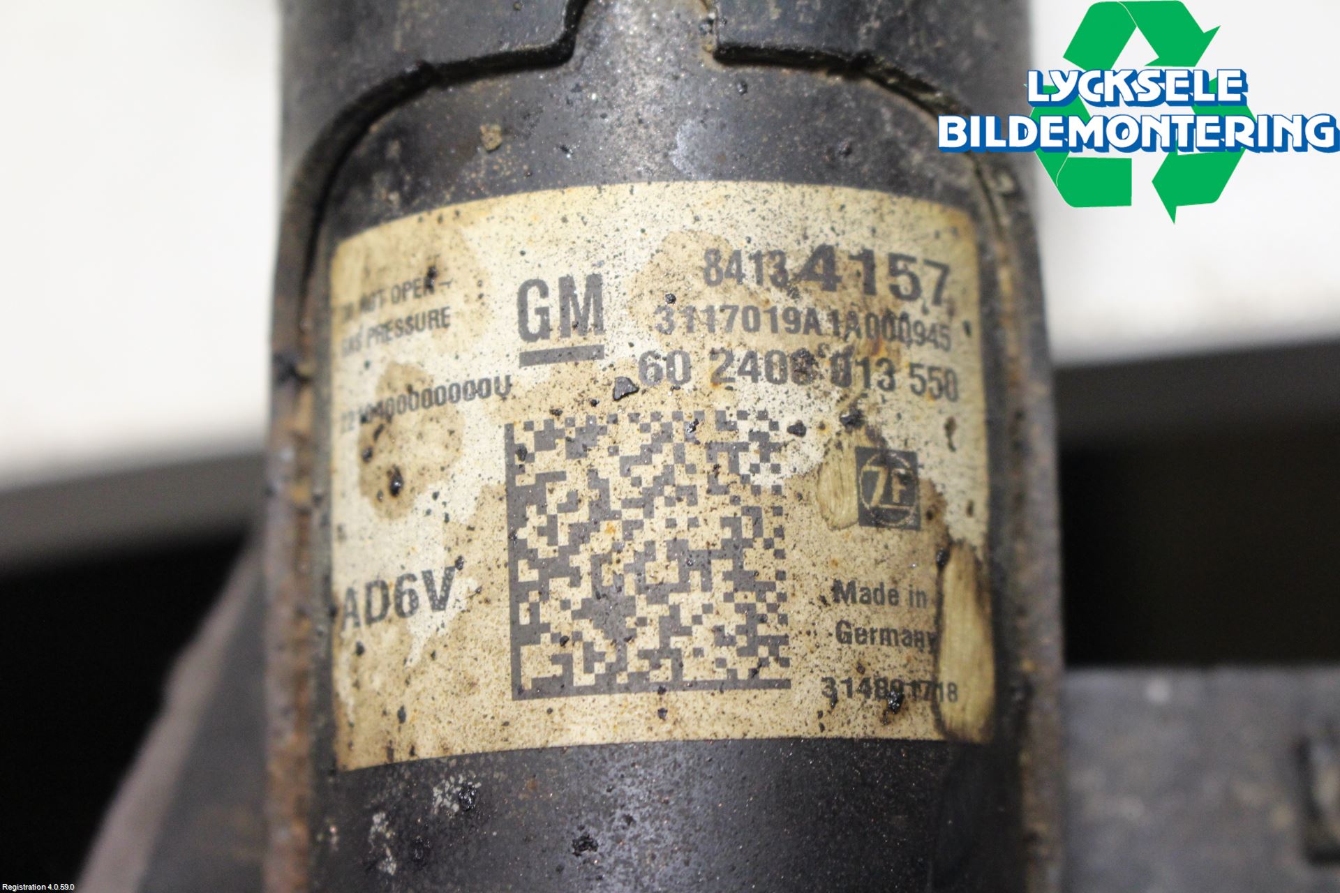 Opel INSIGNIA 17- Fjäderben Fram Vänster