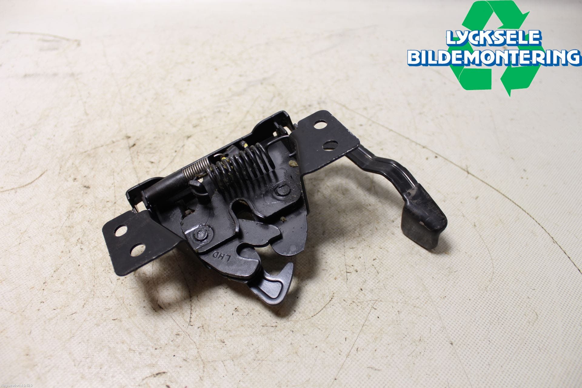 Hyundai i40 16-18 Huvlås