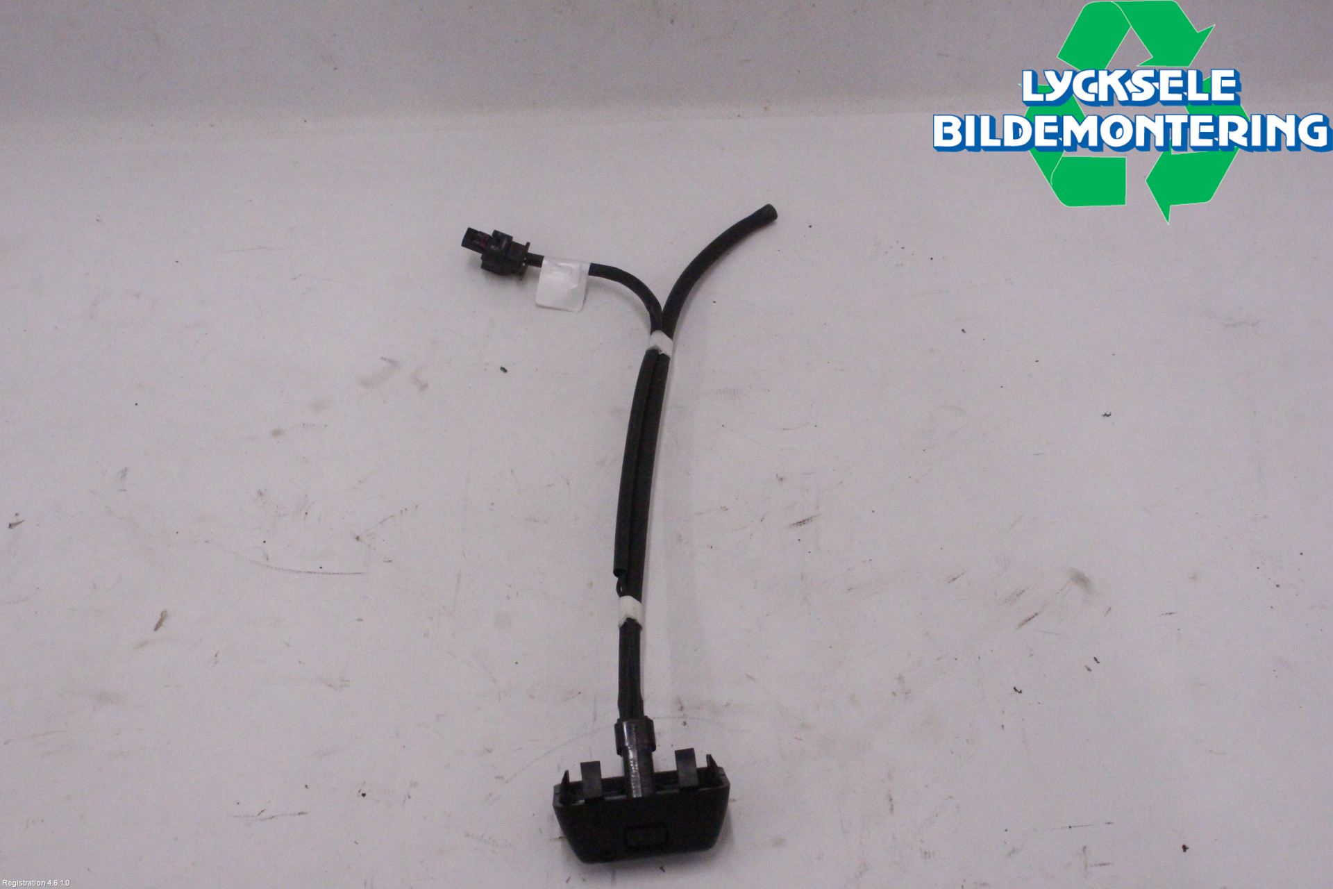 Peugeot 208/E-208 20- Spolarmunstycke Rutor