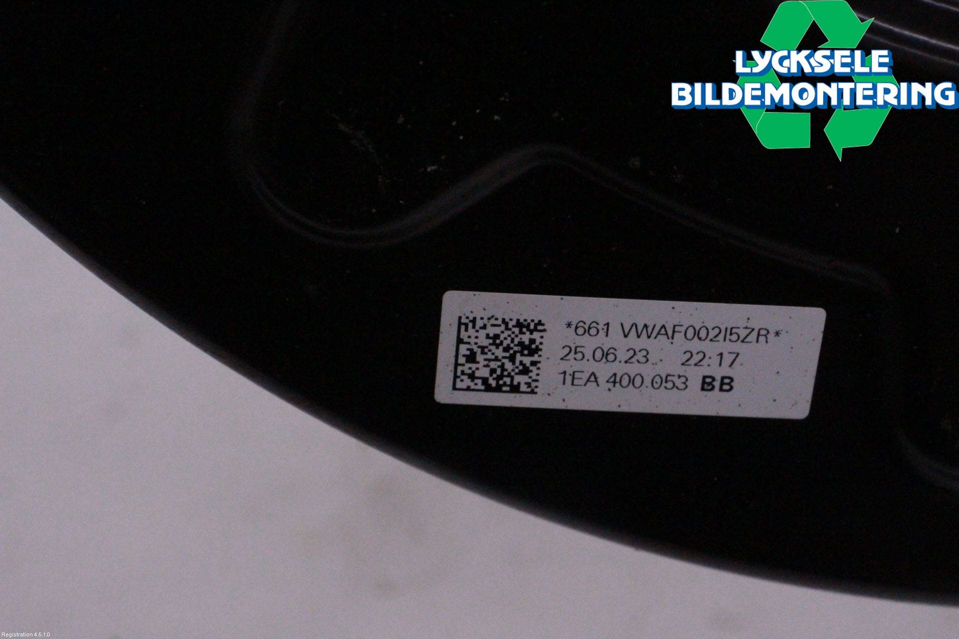 Skoda ENYAQ iV 21- Bromssköld Fram